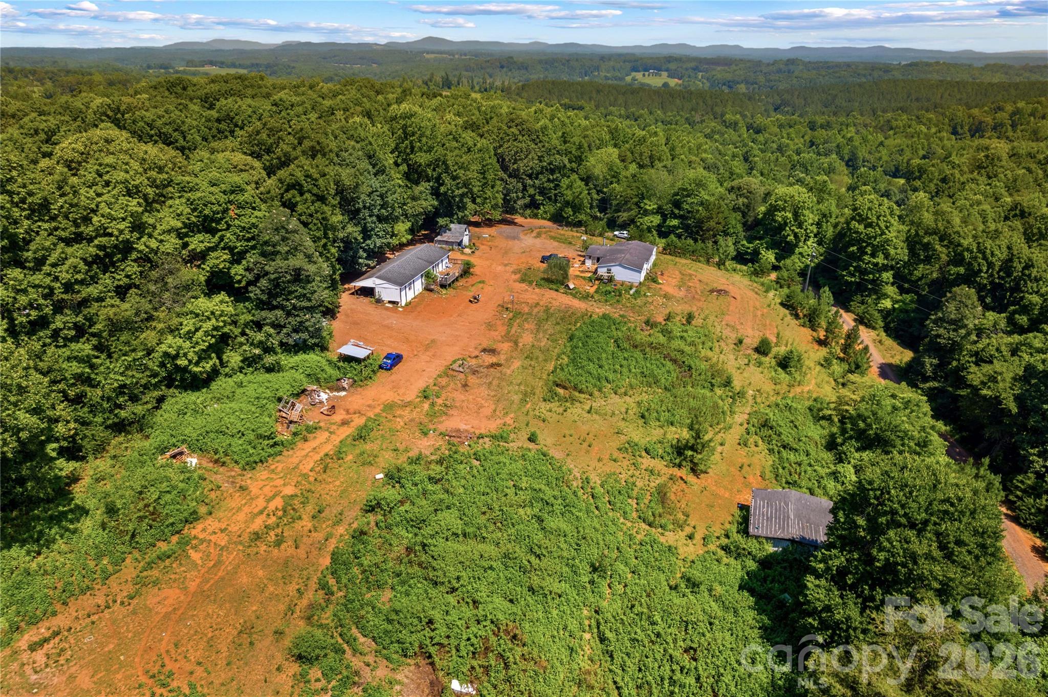 185 Jacobs Farm Lane Property Photo 23