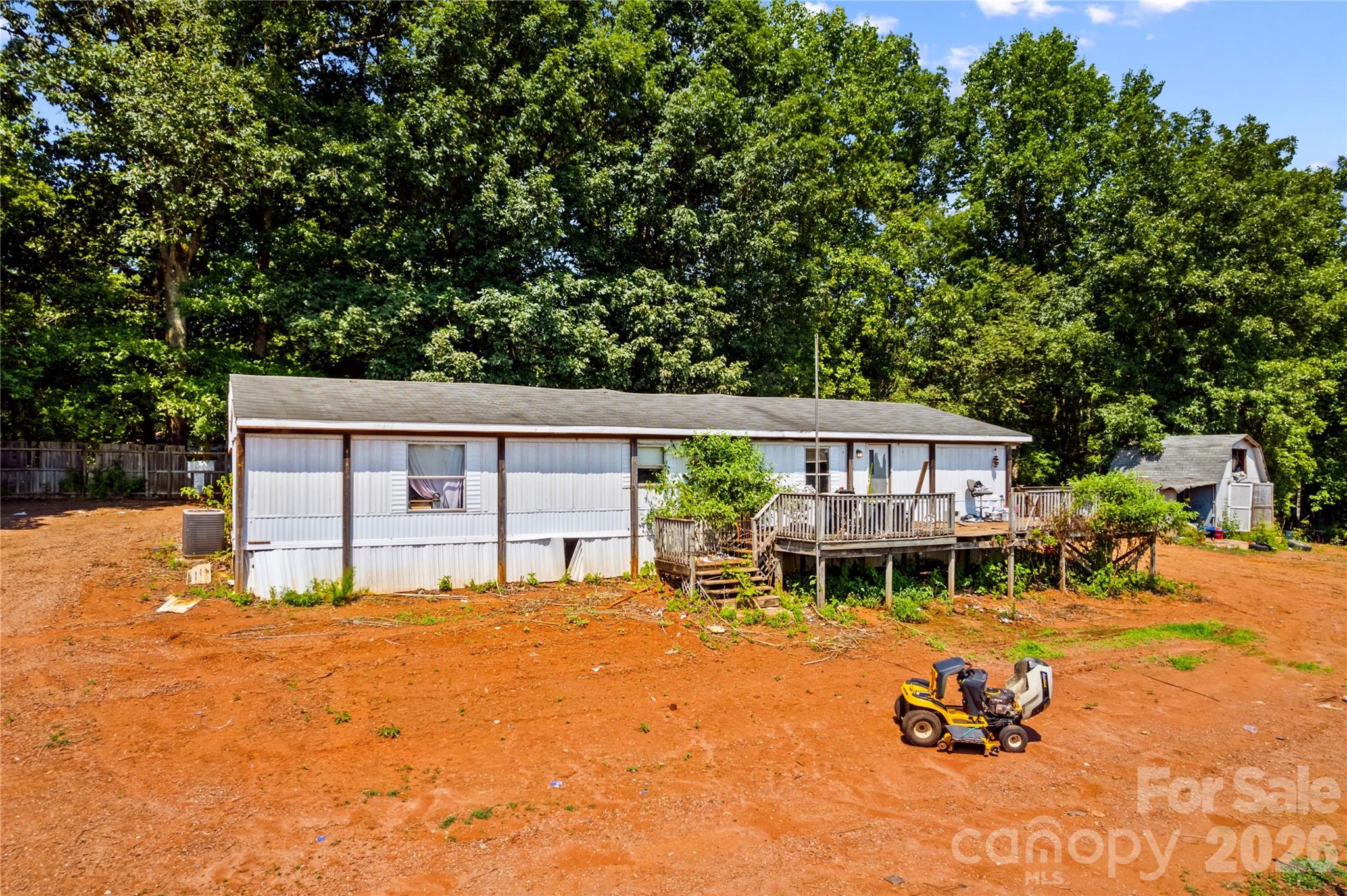 185 Jacobs Farm Lane Property Photo 29