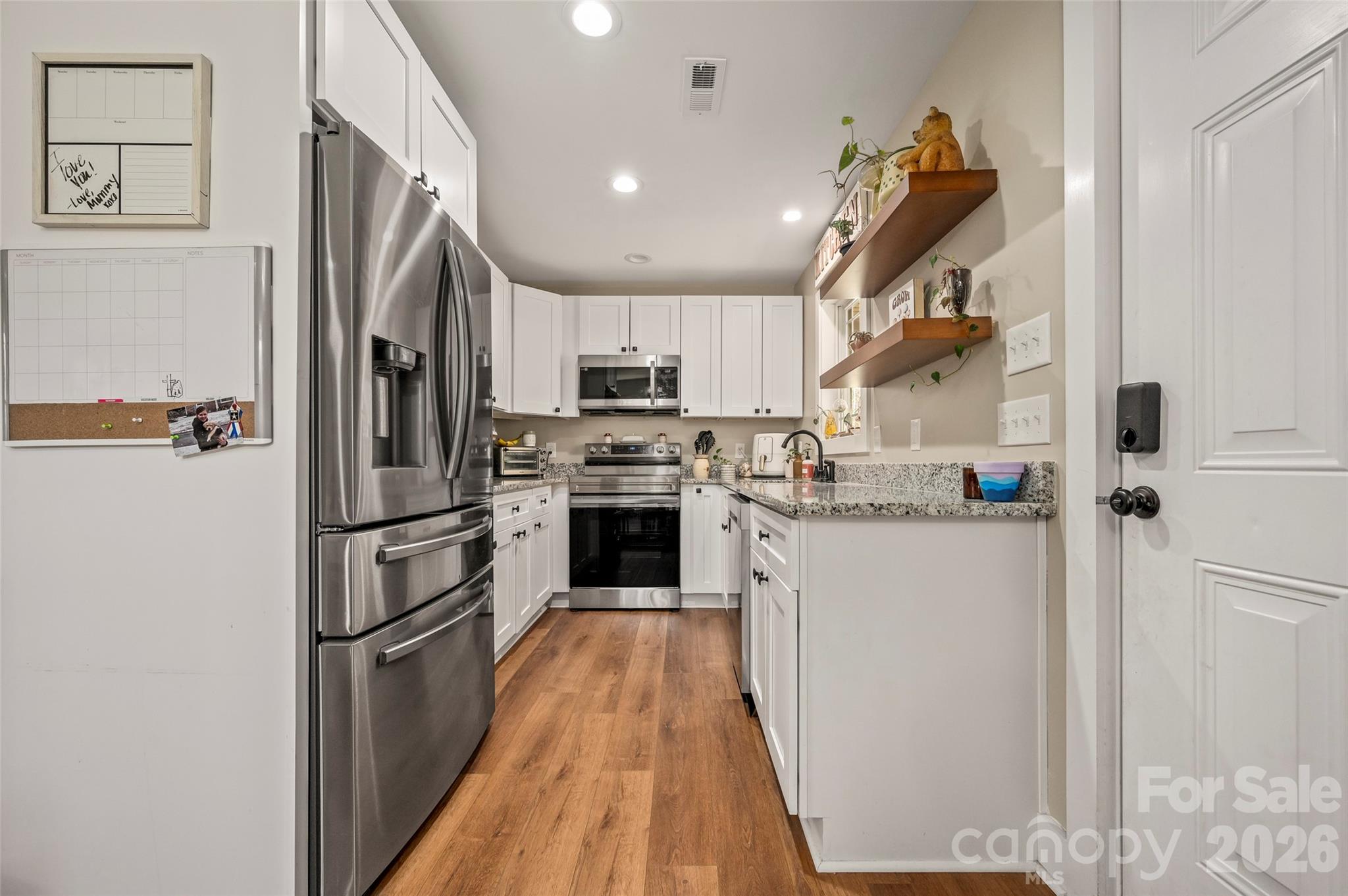 180 Nanhart Court Property Photo 11