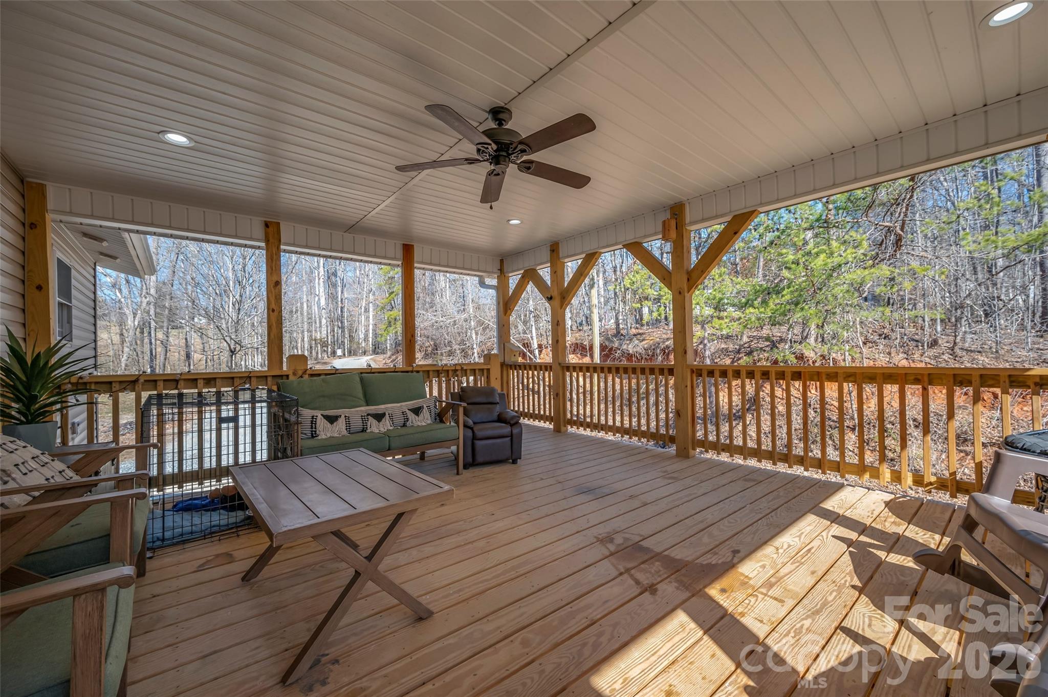 180 Nanhart Court Property Photo 20