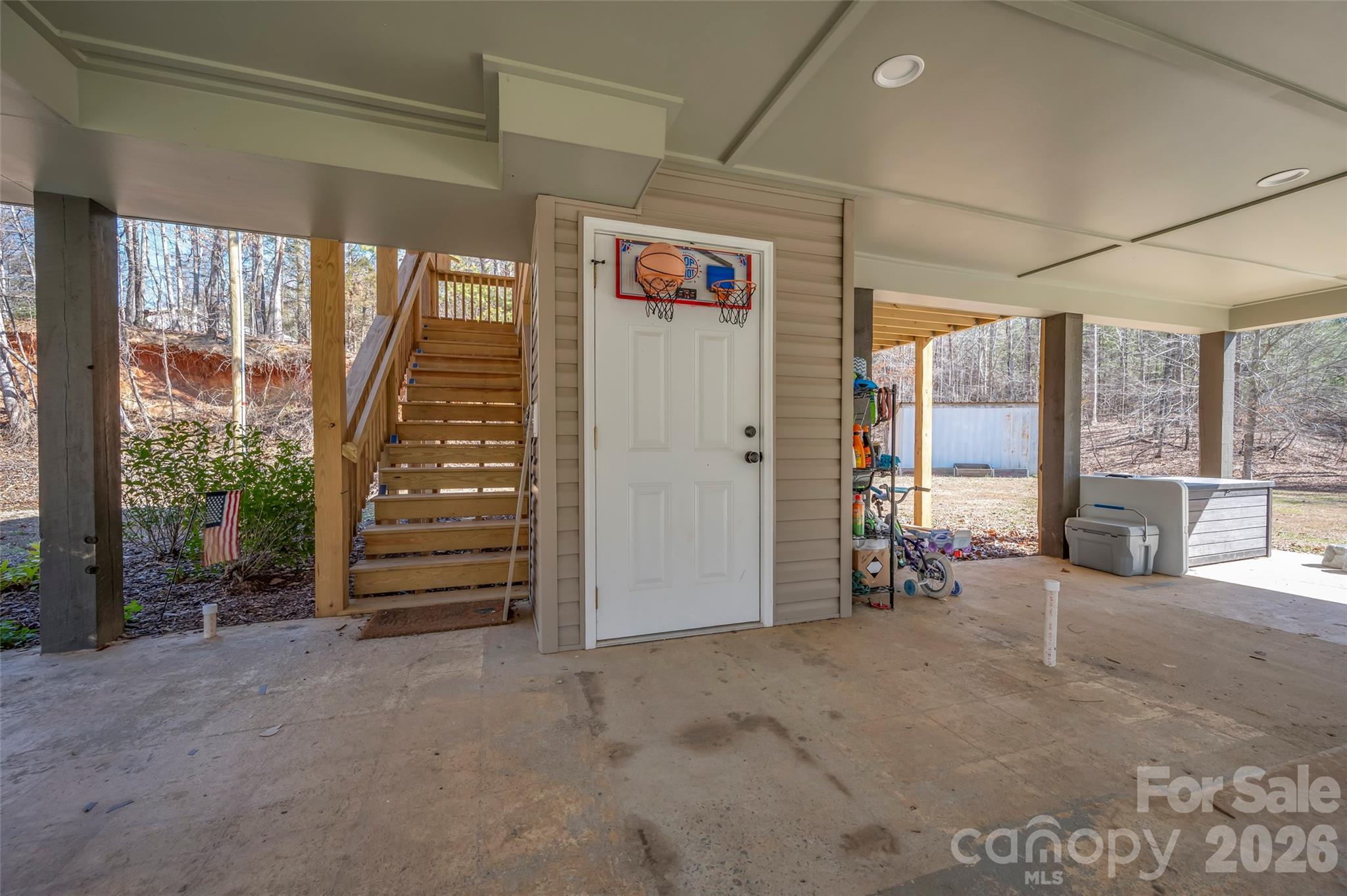 180 Nanhart Court Property Photo 22