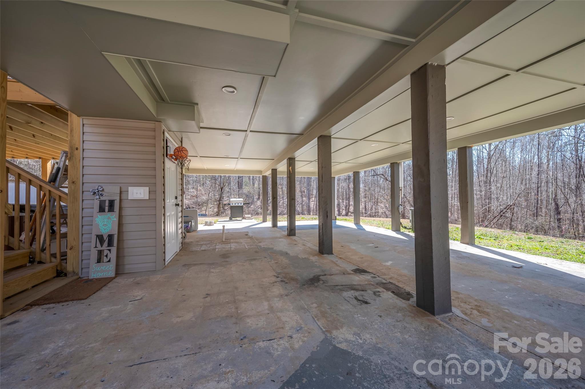 180 Nanhart Court Property Photo 23