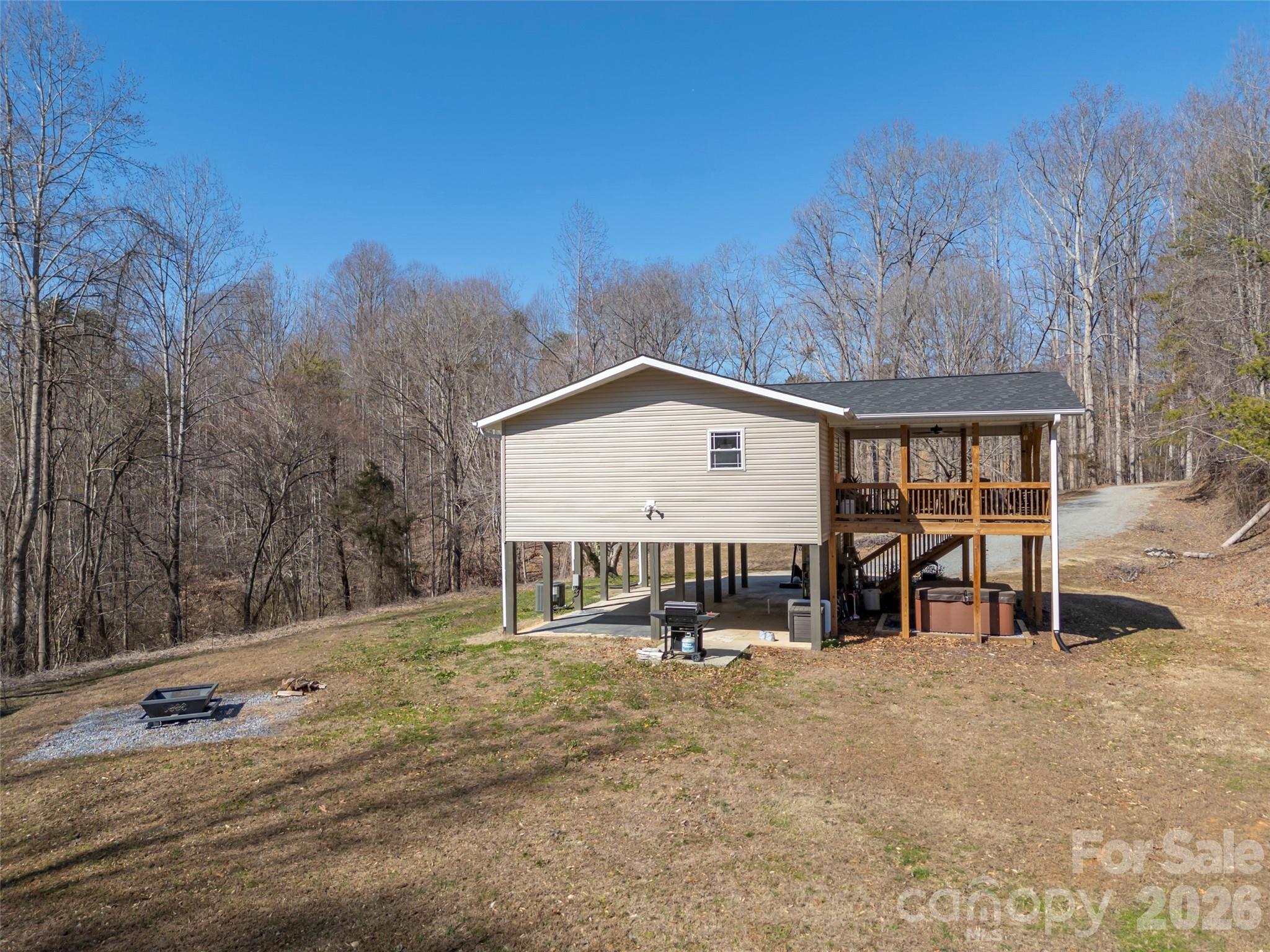180 Nanhart Court Property Photo 28