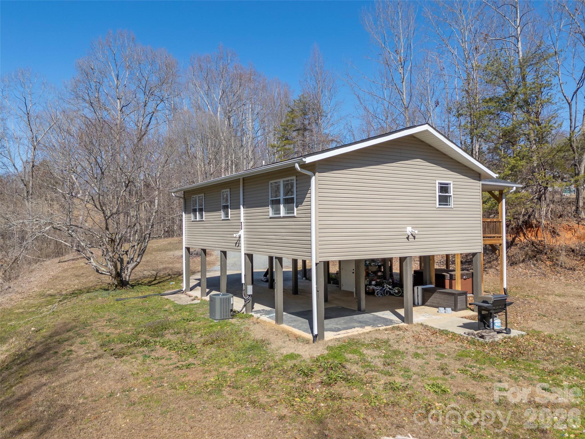 180 Nanhart Court Property Photo 29