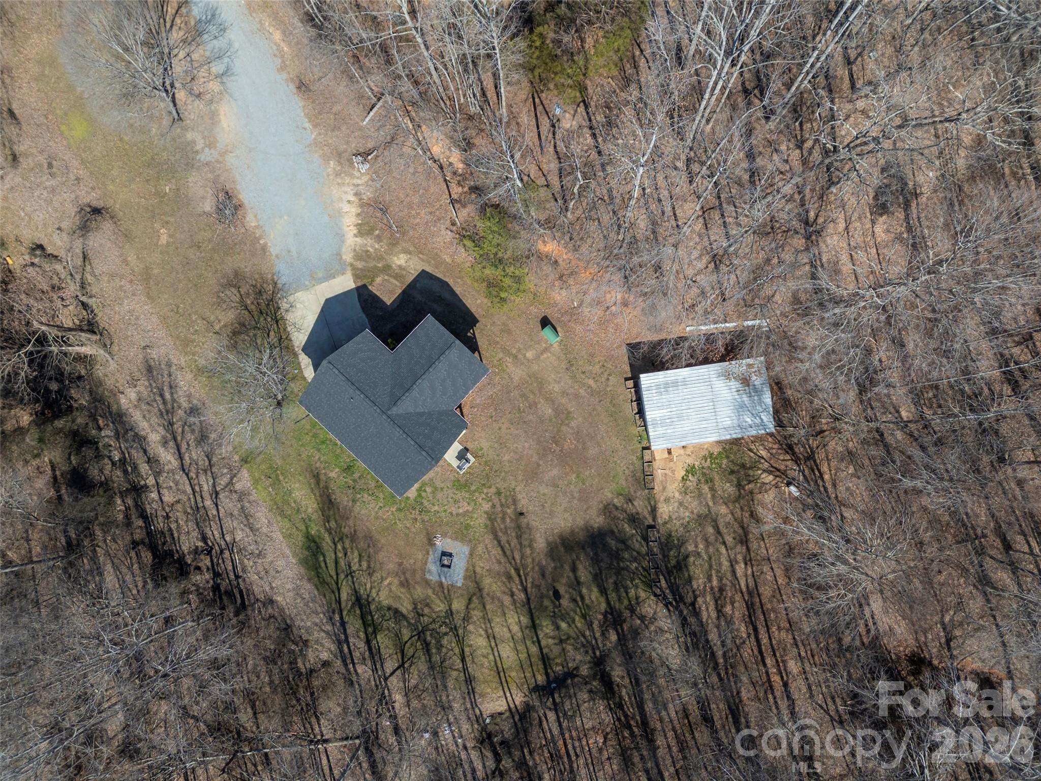 180 Nanhart Court Property Photo 32