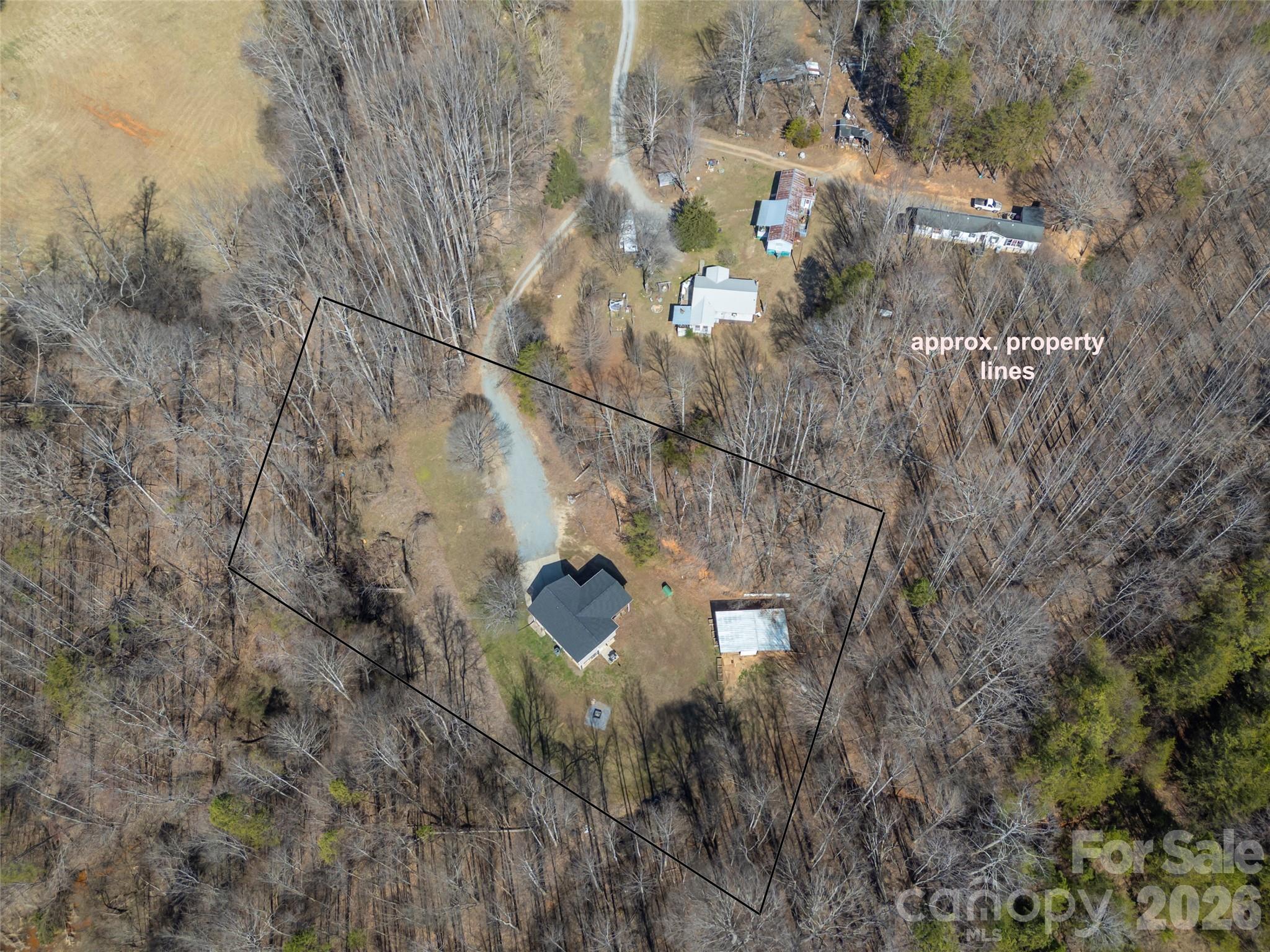 180 Nanhart Court Property Photo 33