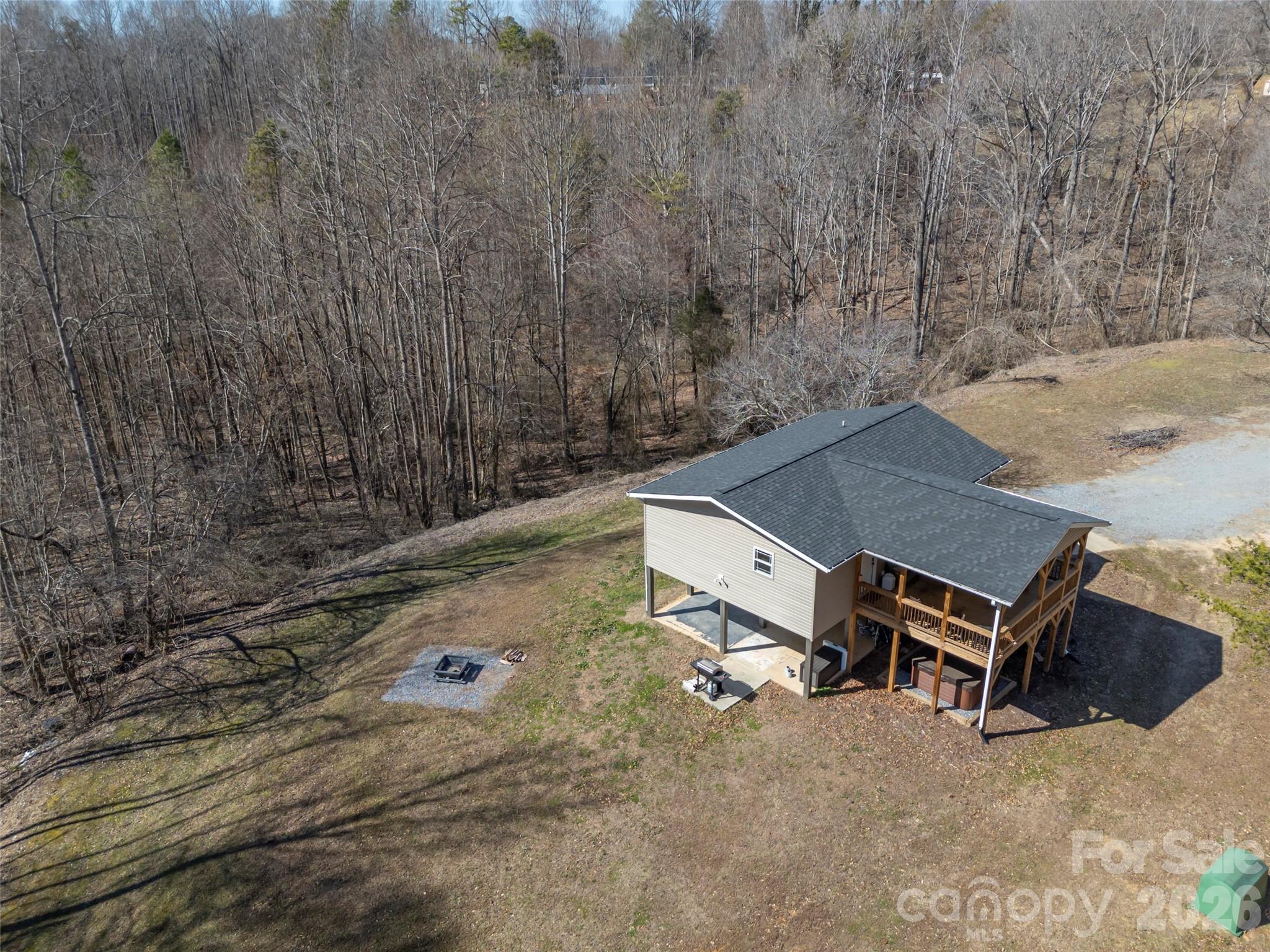 180 Nanhart Court Property Photo 35