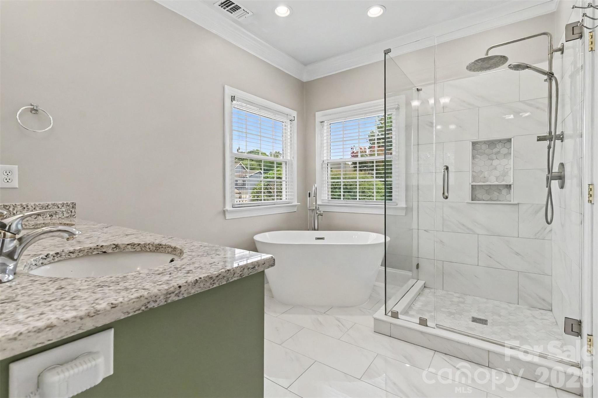 1908 Norfolk Pine Court Property Photo 14