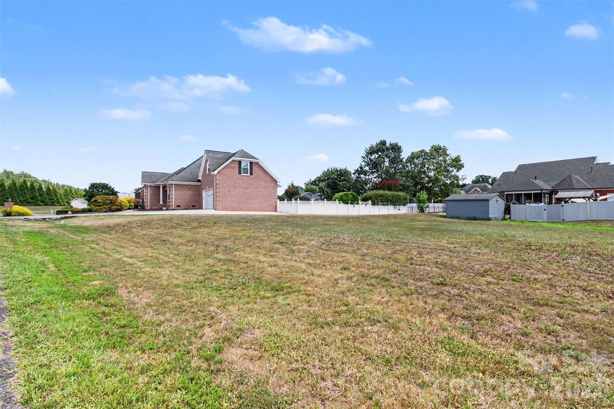 1908 Norfolk Pine Court Property Photo 32