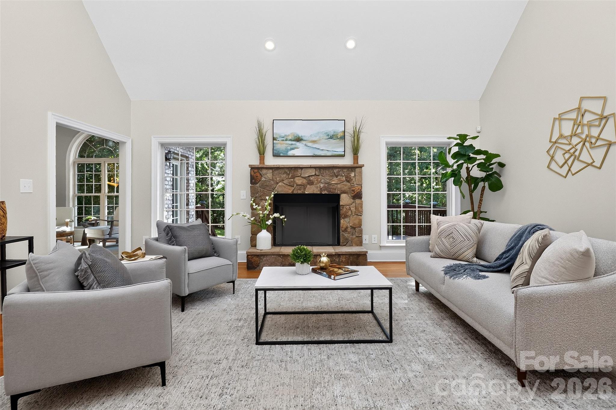 4817 Pimlico Lane Property Photo 2