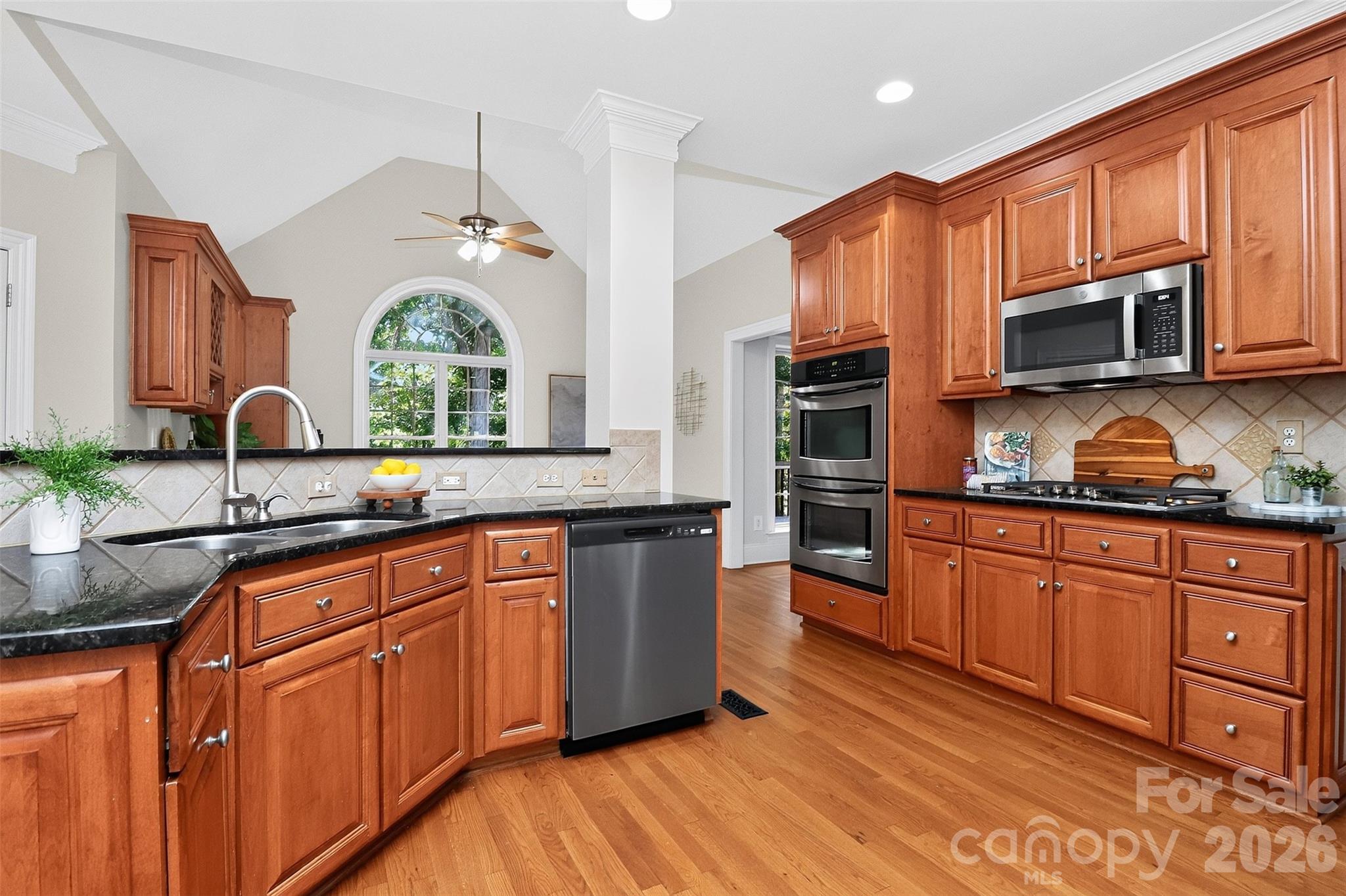 4817 Pimlico Lane Property Photo 16