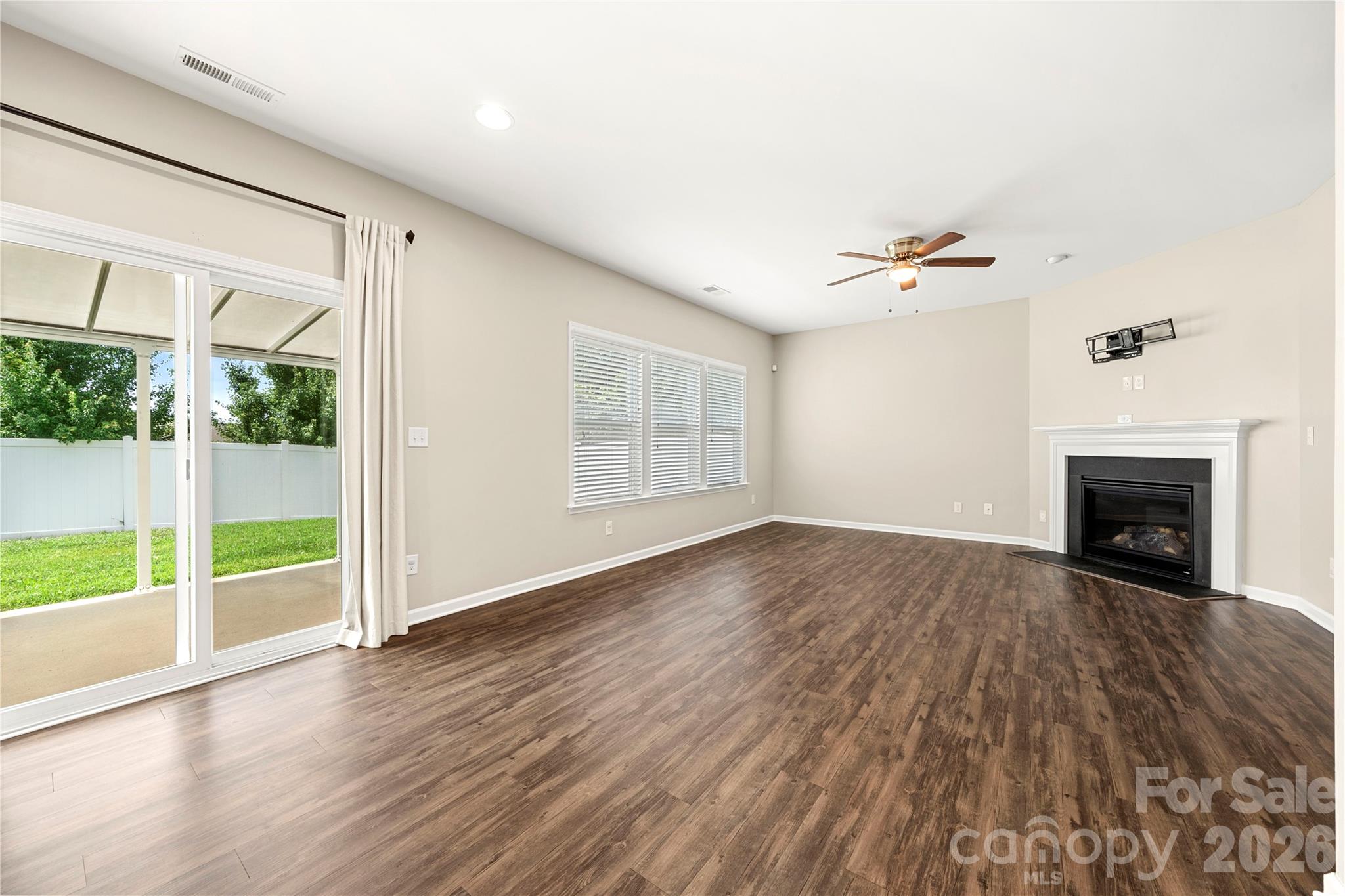 4628 Meshack Avenue Property Photo 7