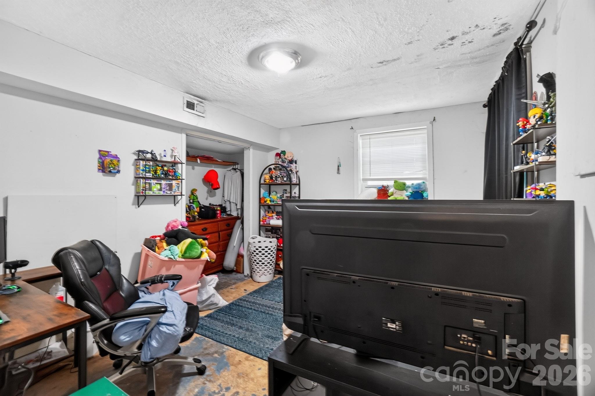 101 White Rock Road Property Photo 8