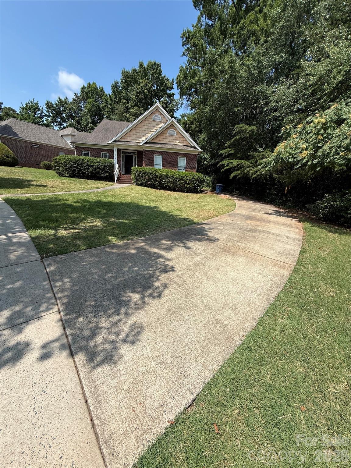 20120 Colony Point Lane Property Photo 1