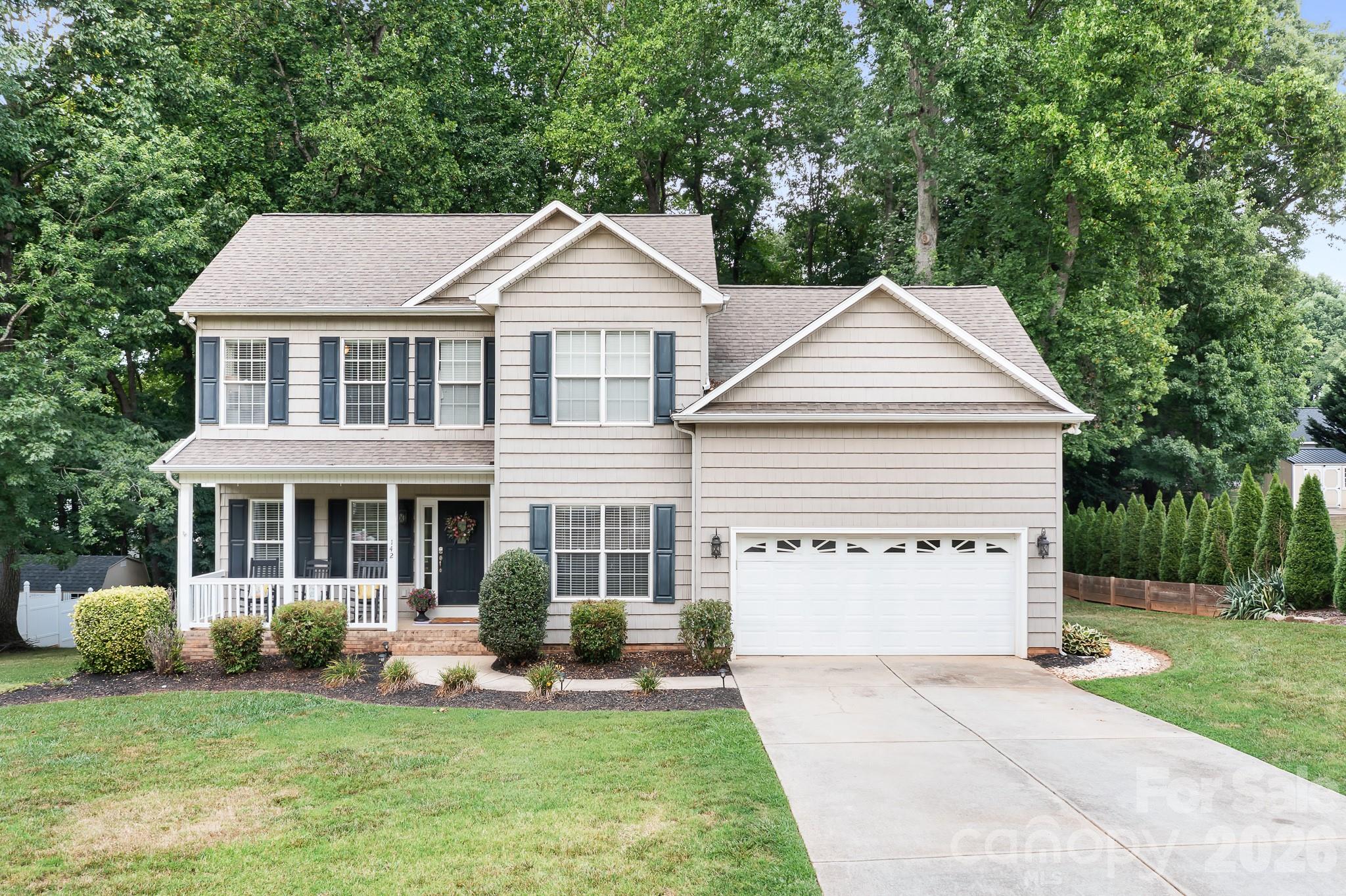 142 Valley Glen Drive Property Photo 1