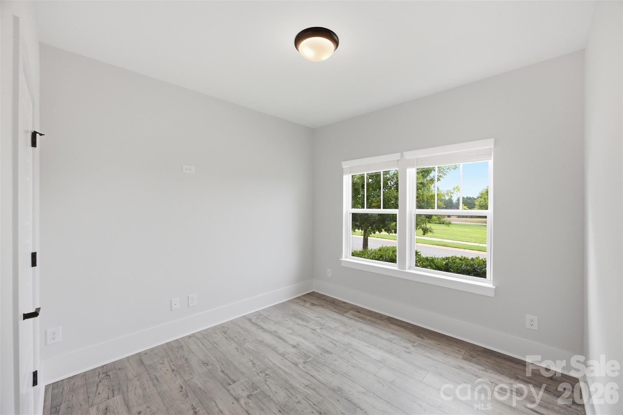 21216 Sanctuary Drive Property Photo 11