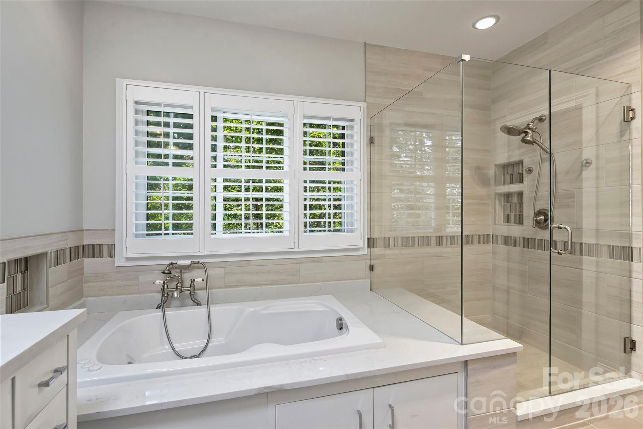 7701 Walthall Court Property Photo 29