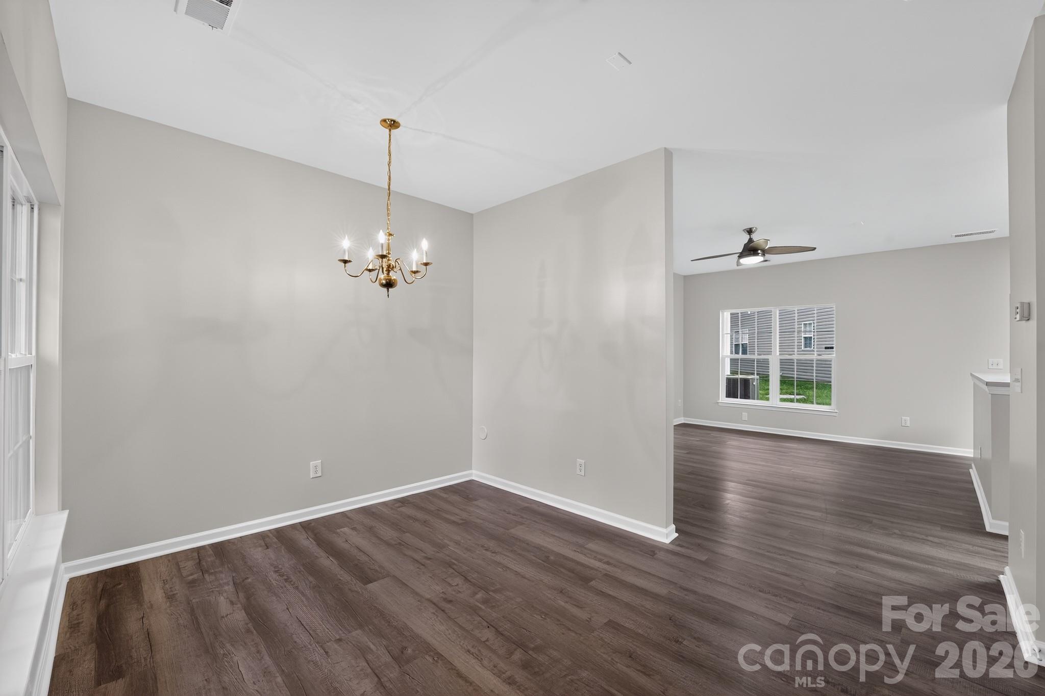 8531 Carolina Lily Lane Property Photo 6