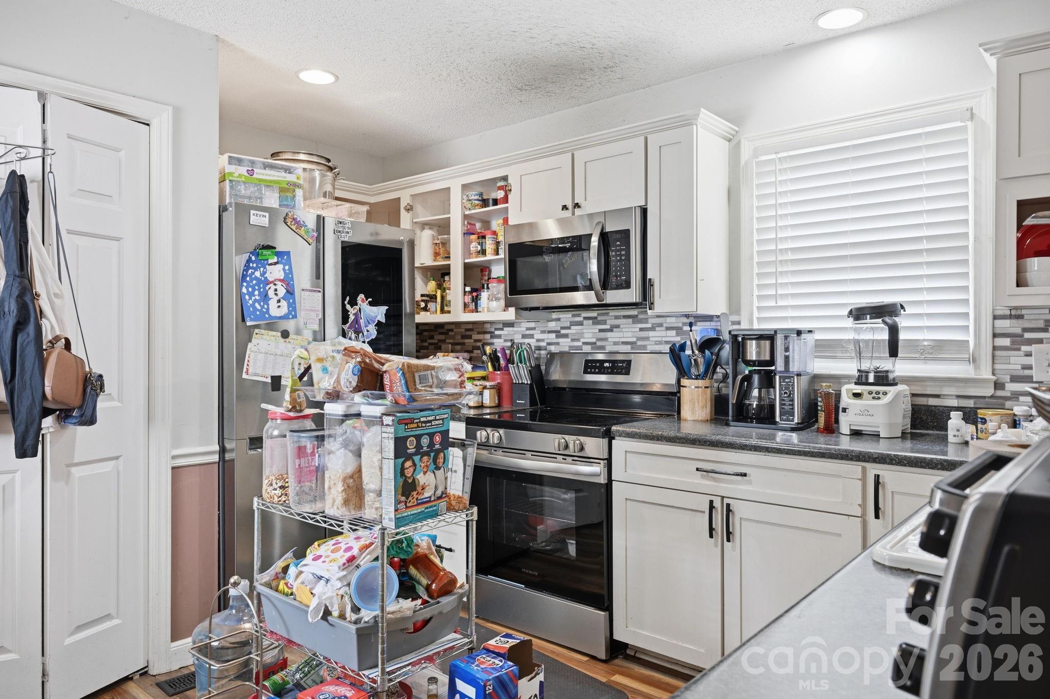 610 Winding Way Drive Property Photo 12