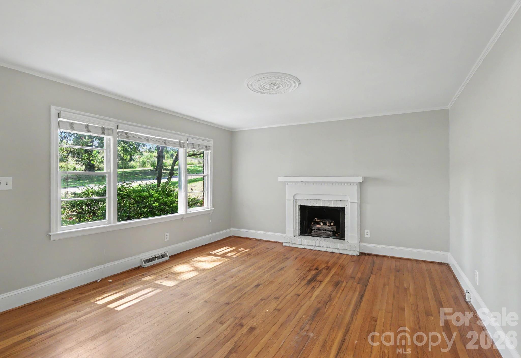 4217 Winfield Drive Property Photo 10
