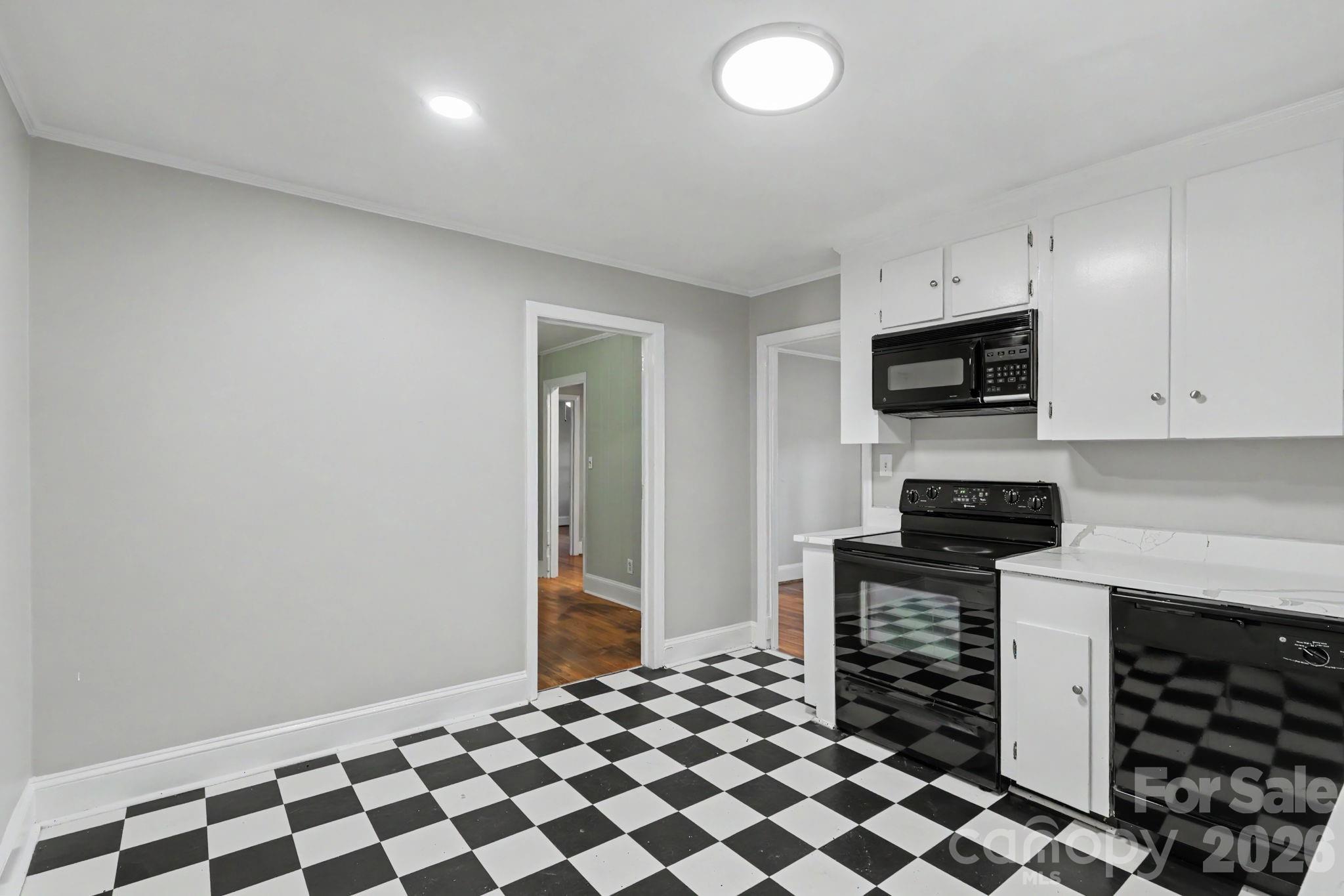 4217 Winfield Drive Property Photo 19