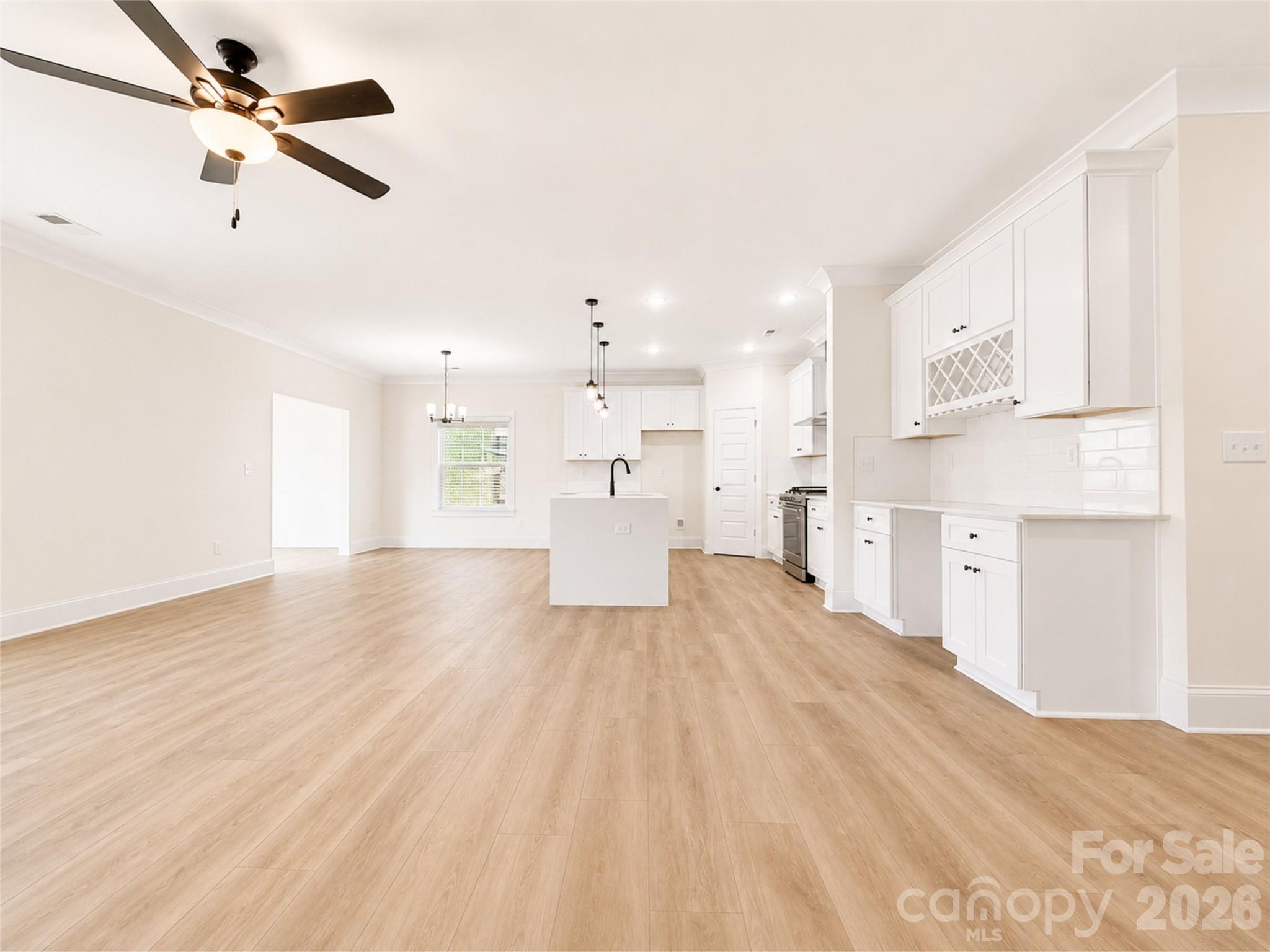 1220 N Sharon Amity Road Property Photo 9
