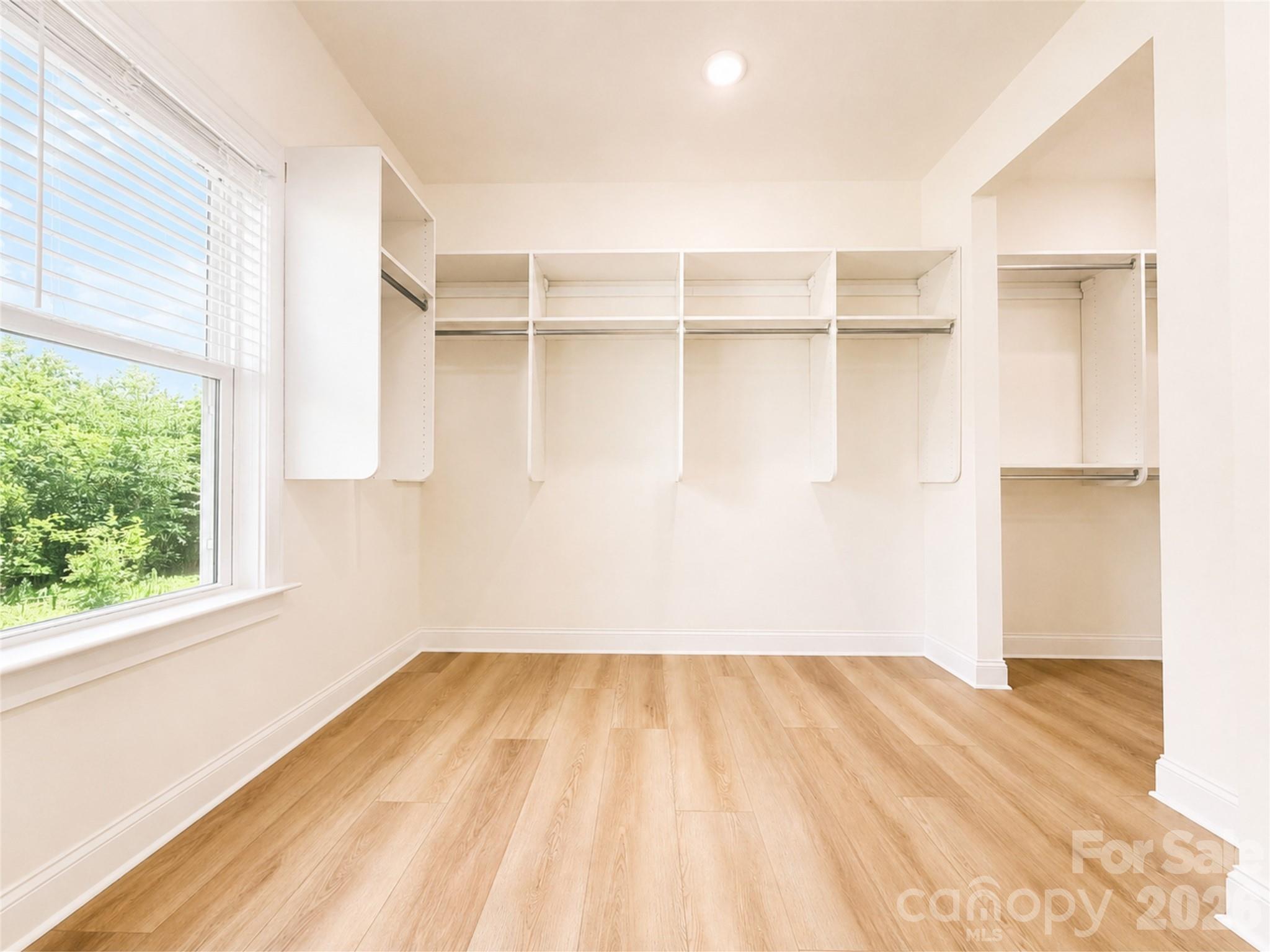 1220 N Sharon Amity Road Property Photo 25