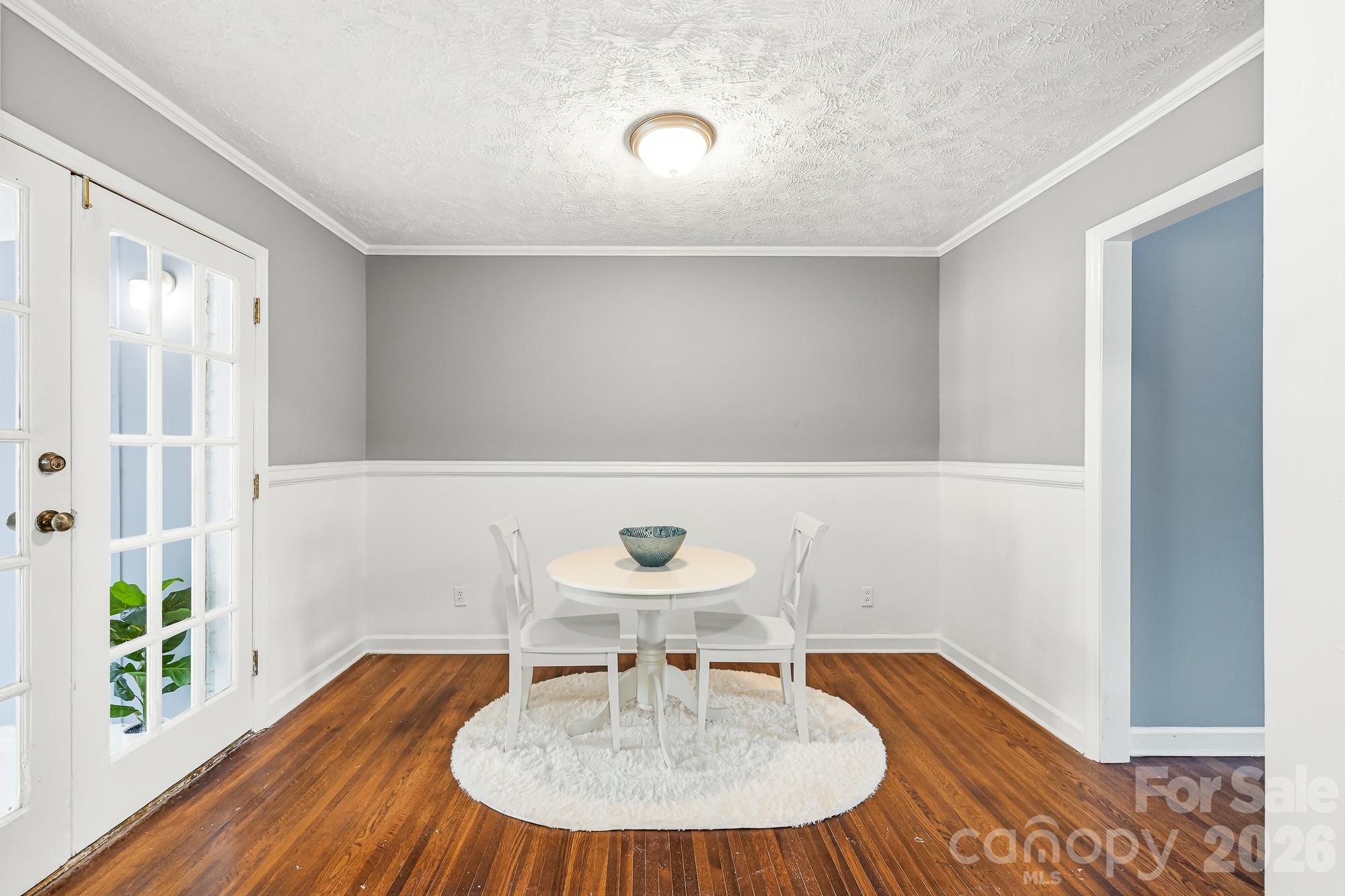 918 Mcalway Road D Property Photo 7