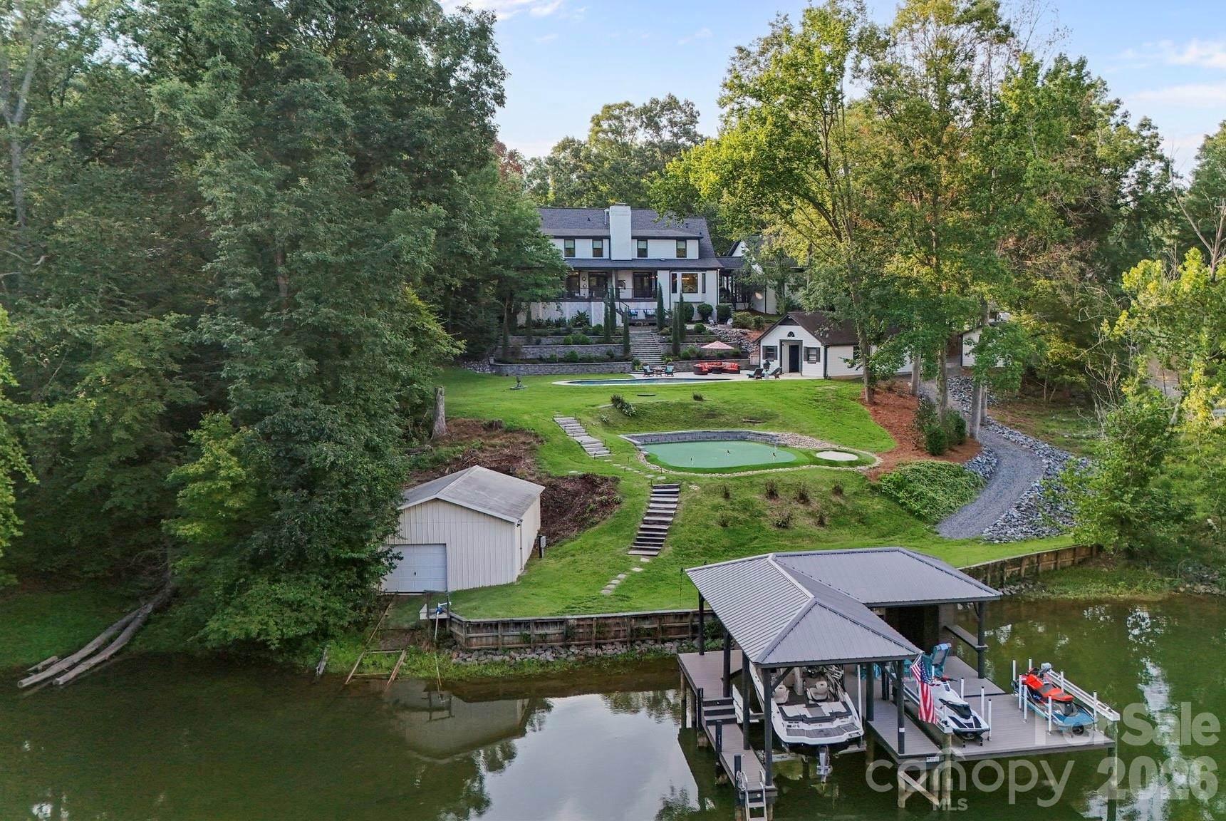 5019 Titanic Road Property Photo 1
