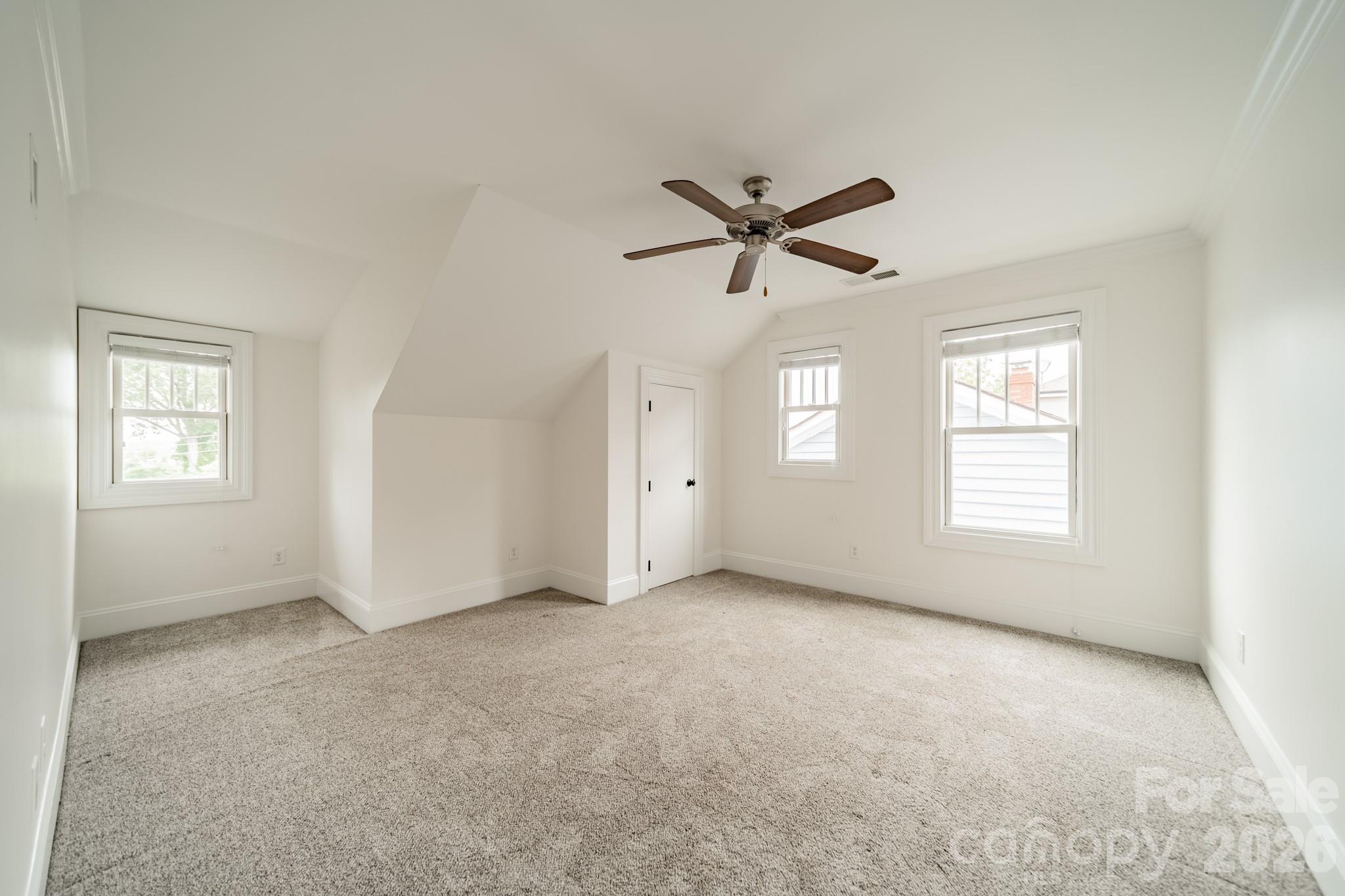 1529 Merriman Avenue Property Photo 32