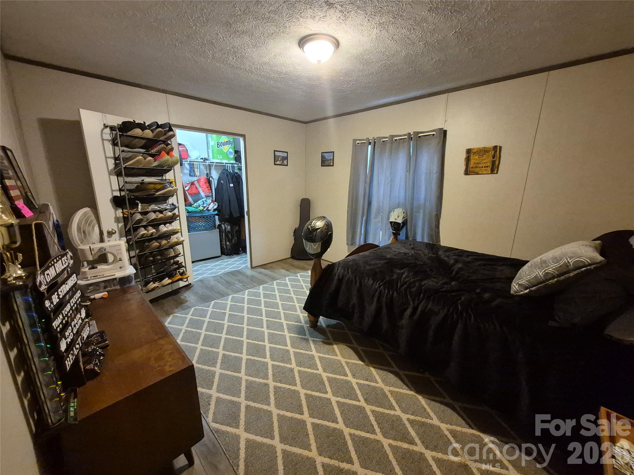 6373 Dixie Lane Property Photo 12