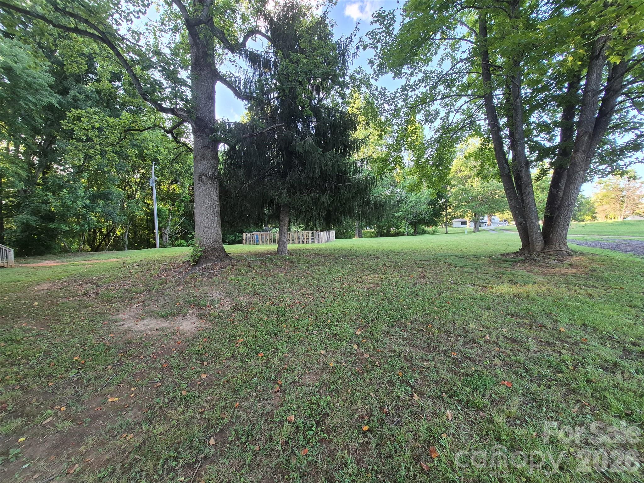 6373 Dixie Lane Property Photo 24