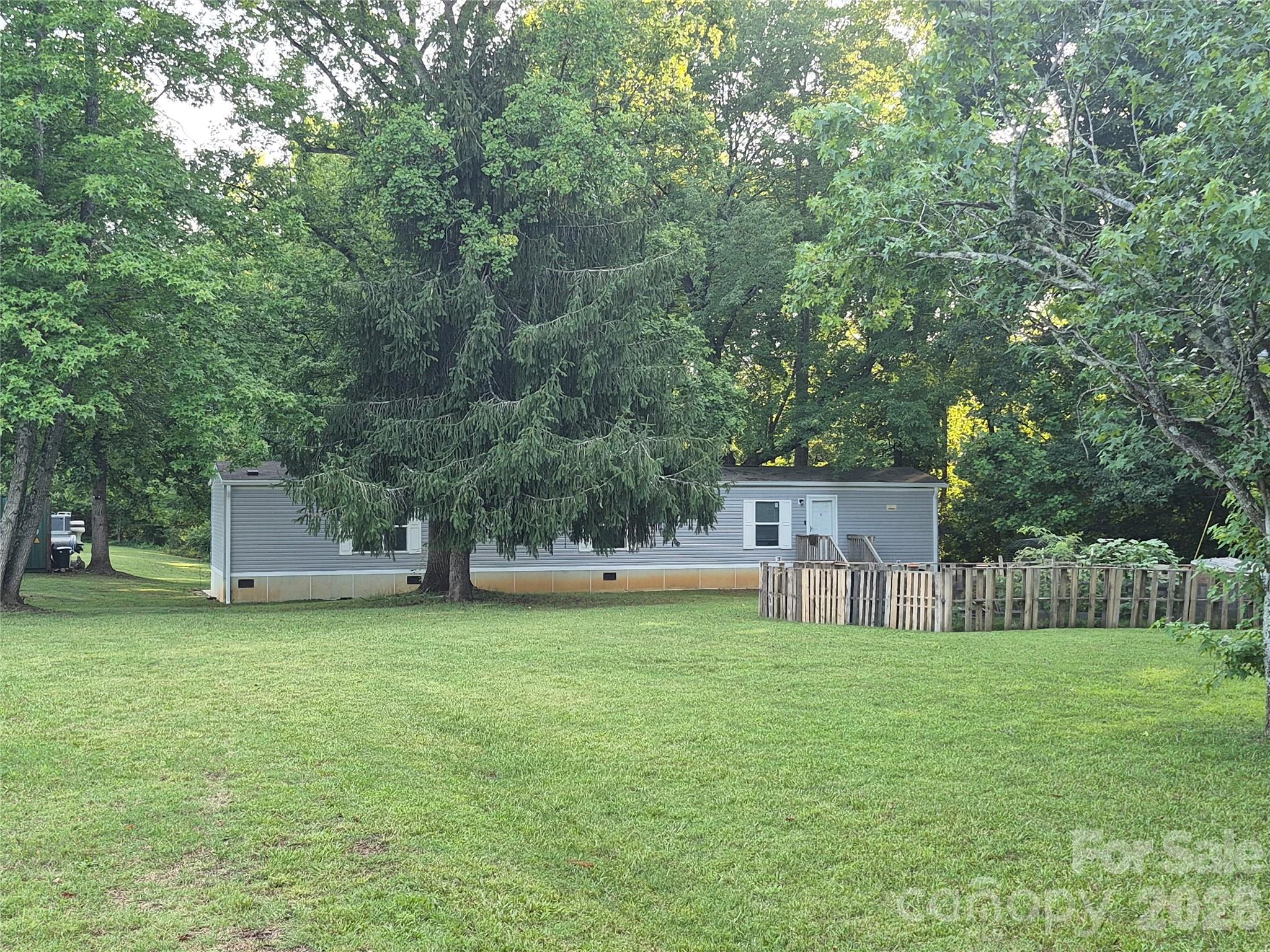6373 Dixie Lane Property Photo 26