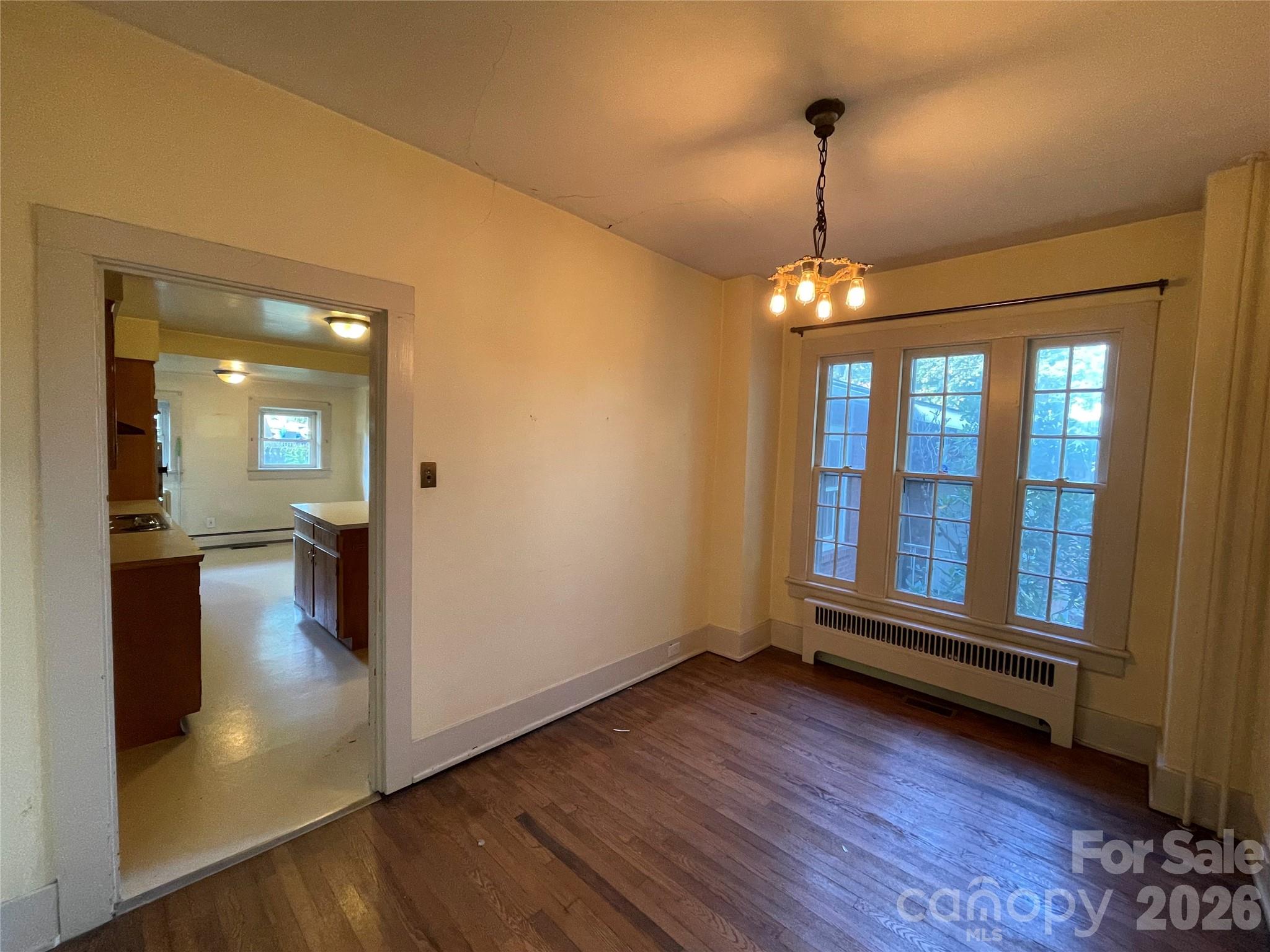 318 Academy Street Property Photo 6
