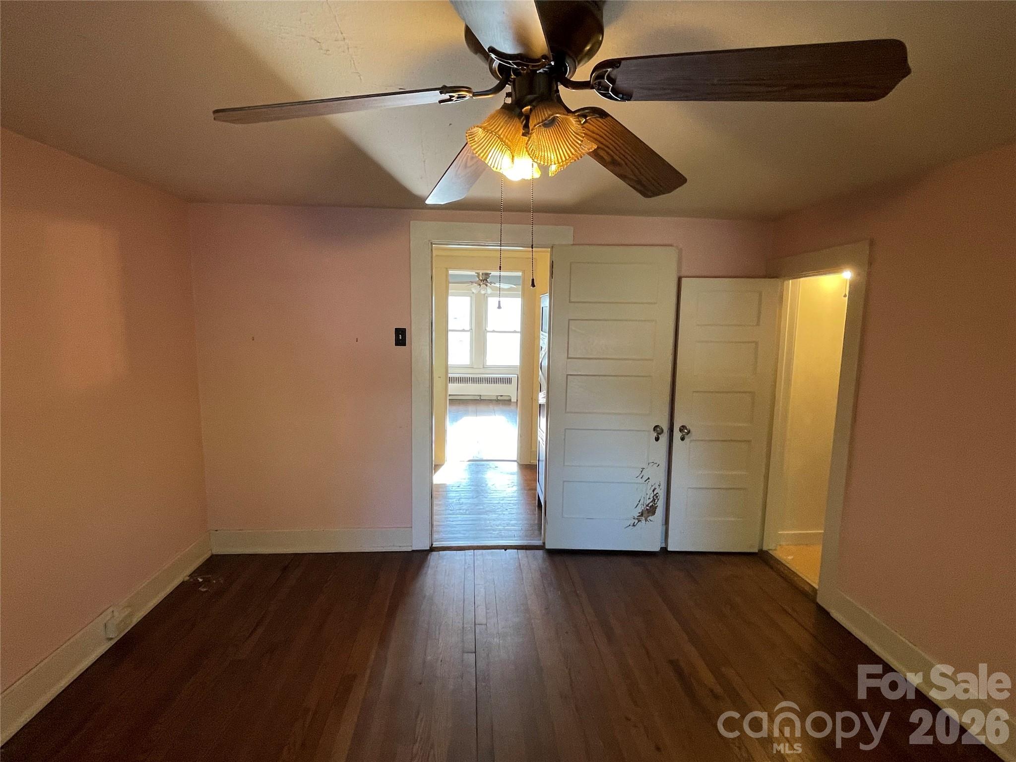 318 Academy Street Property Photo 14