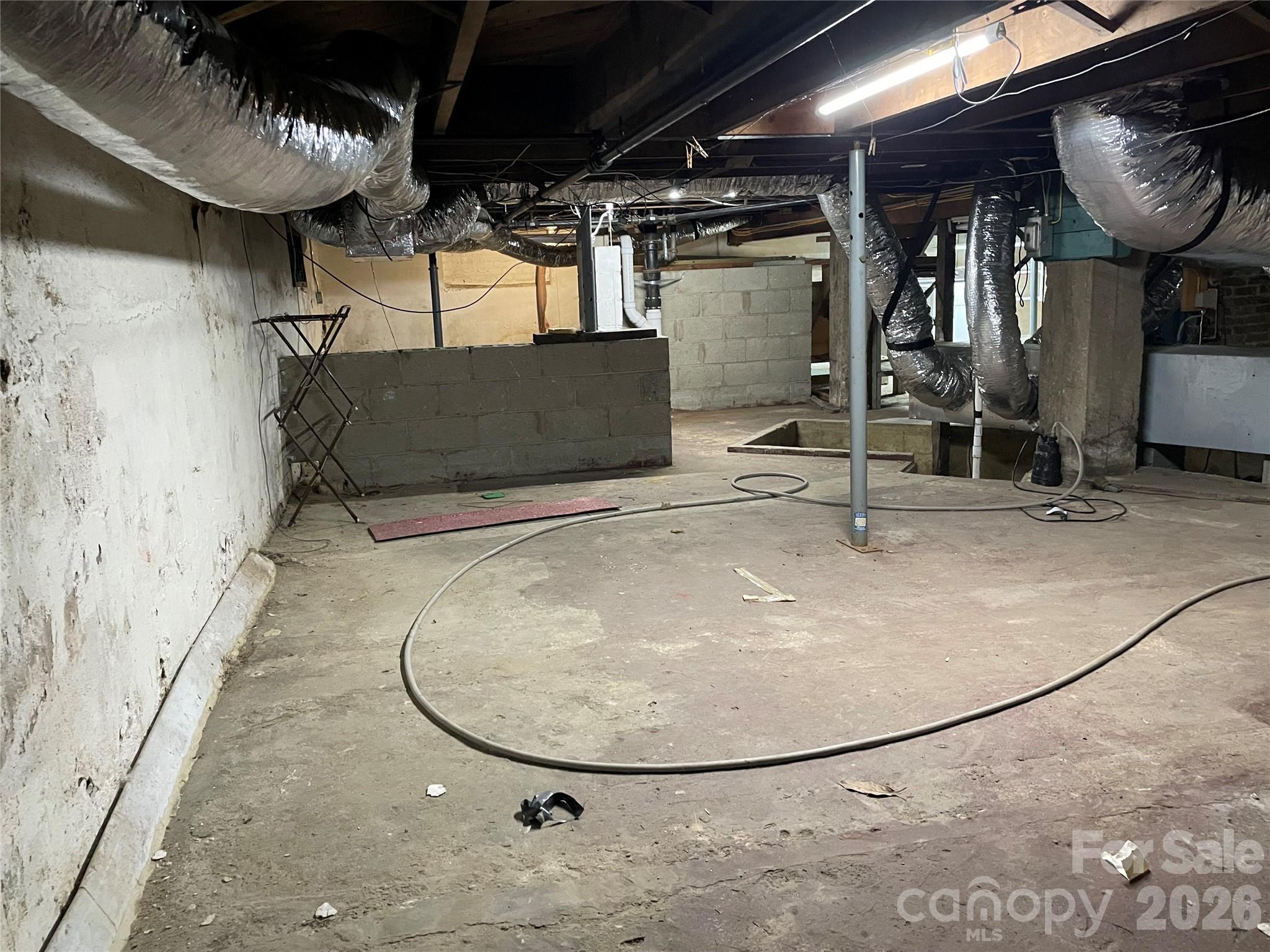 318 Academy Street Property Photo 20