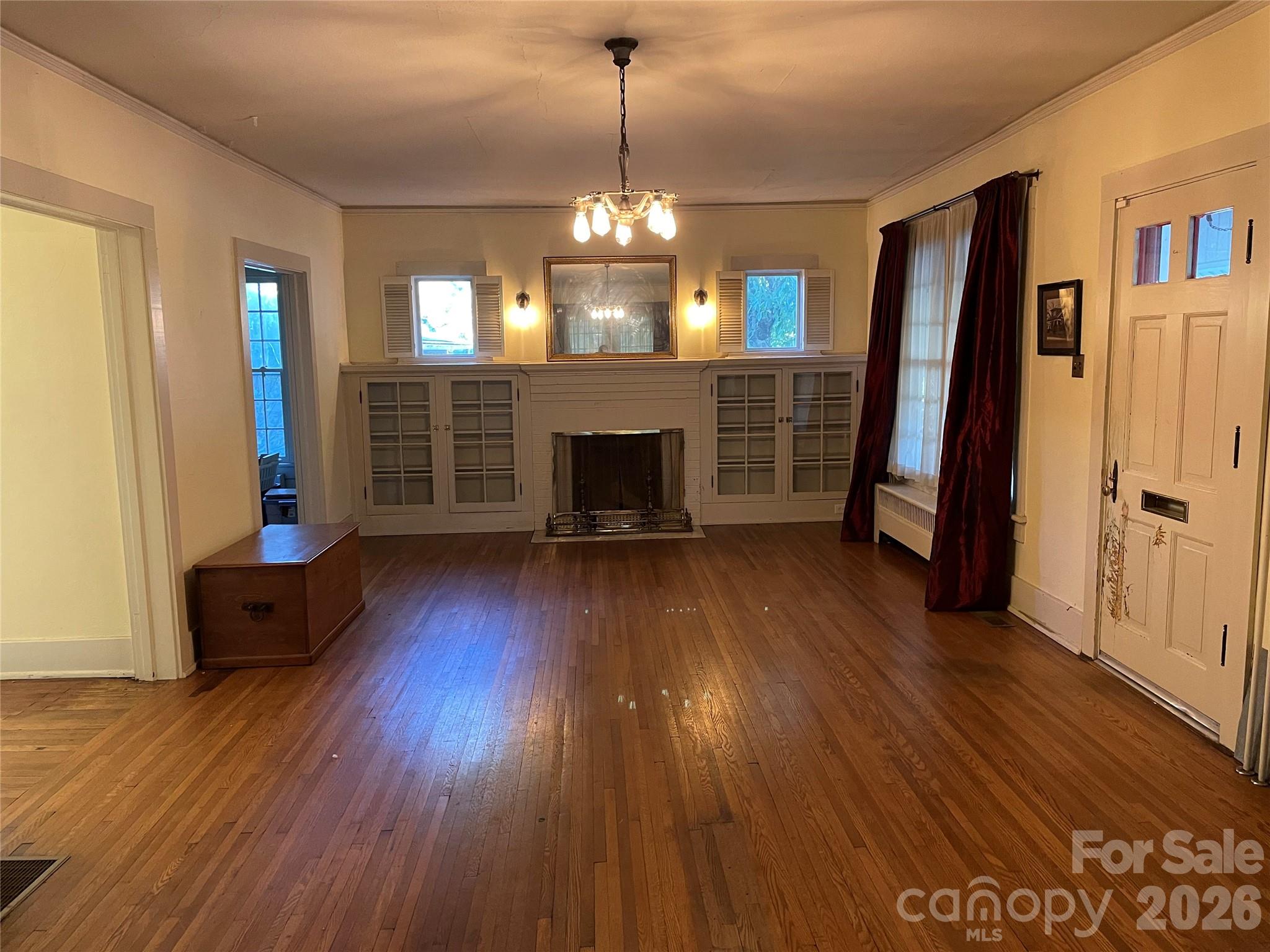 318 Academy Street Property Photo 23