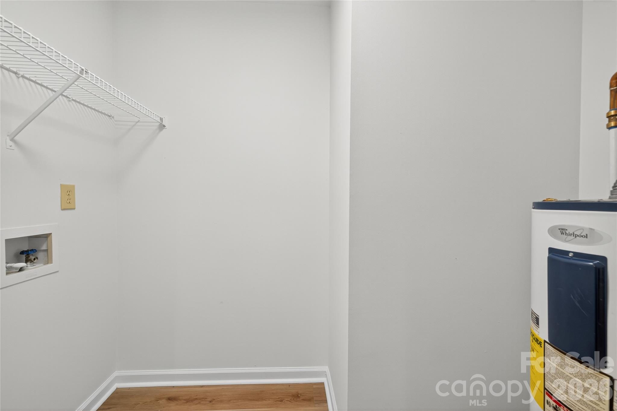 6407 Windsor Gate Lane Property Photo 10
