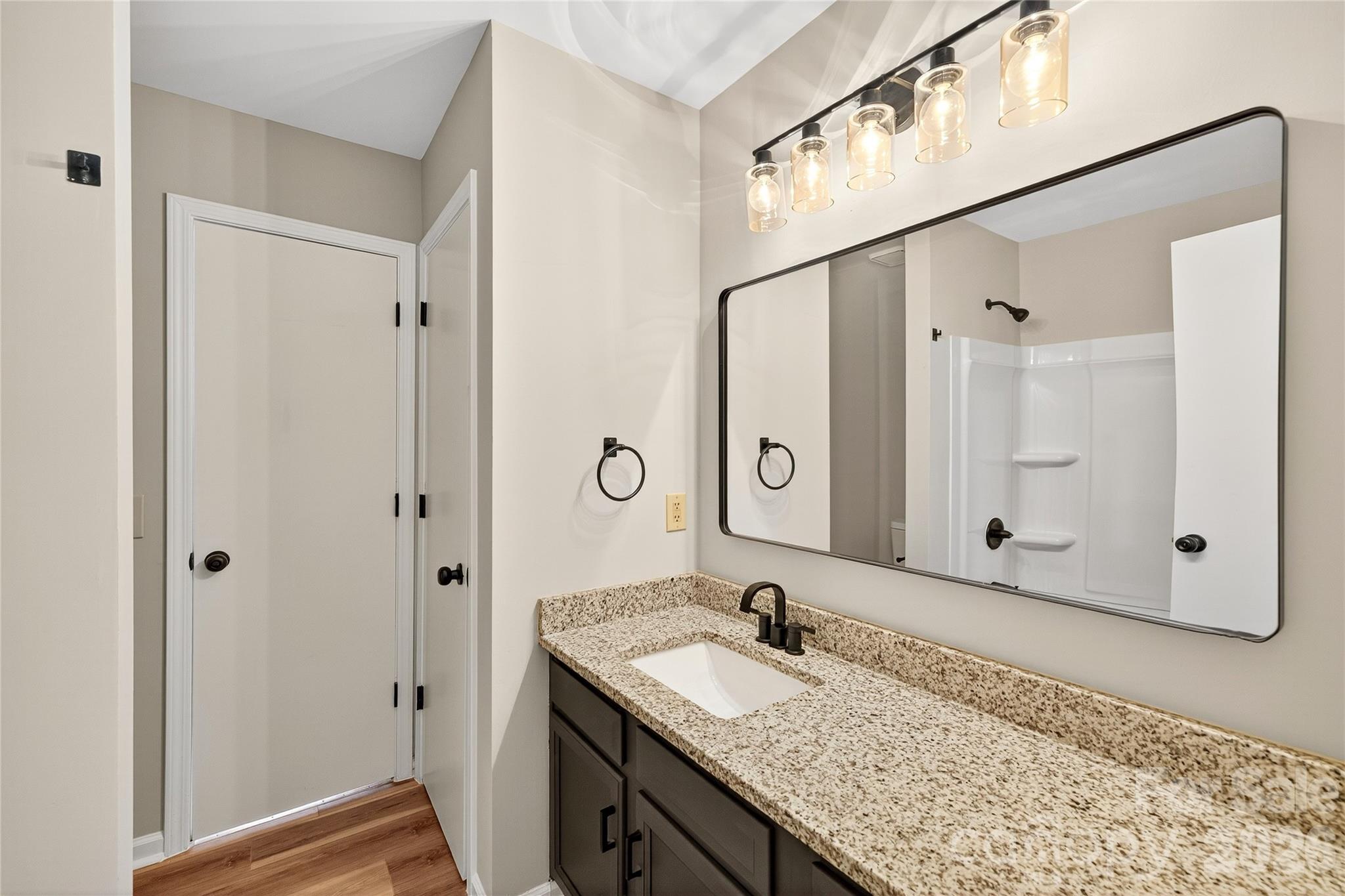 6407 Windsor Gate Lane Property Photo 14