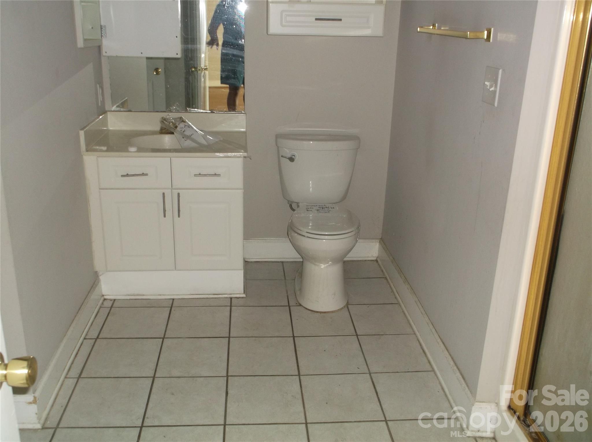 8927 Meadow Vista Road Property Photo 6