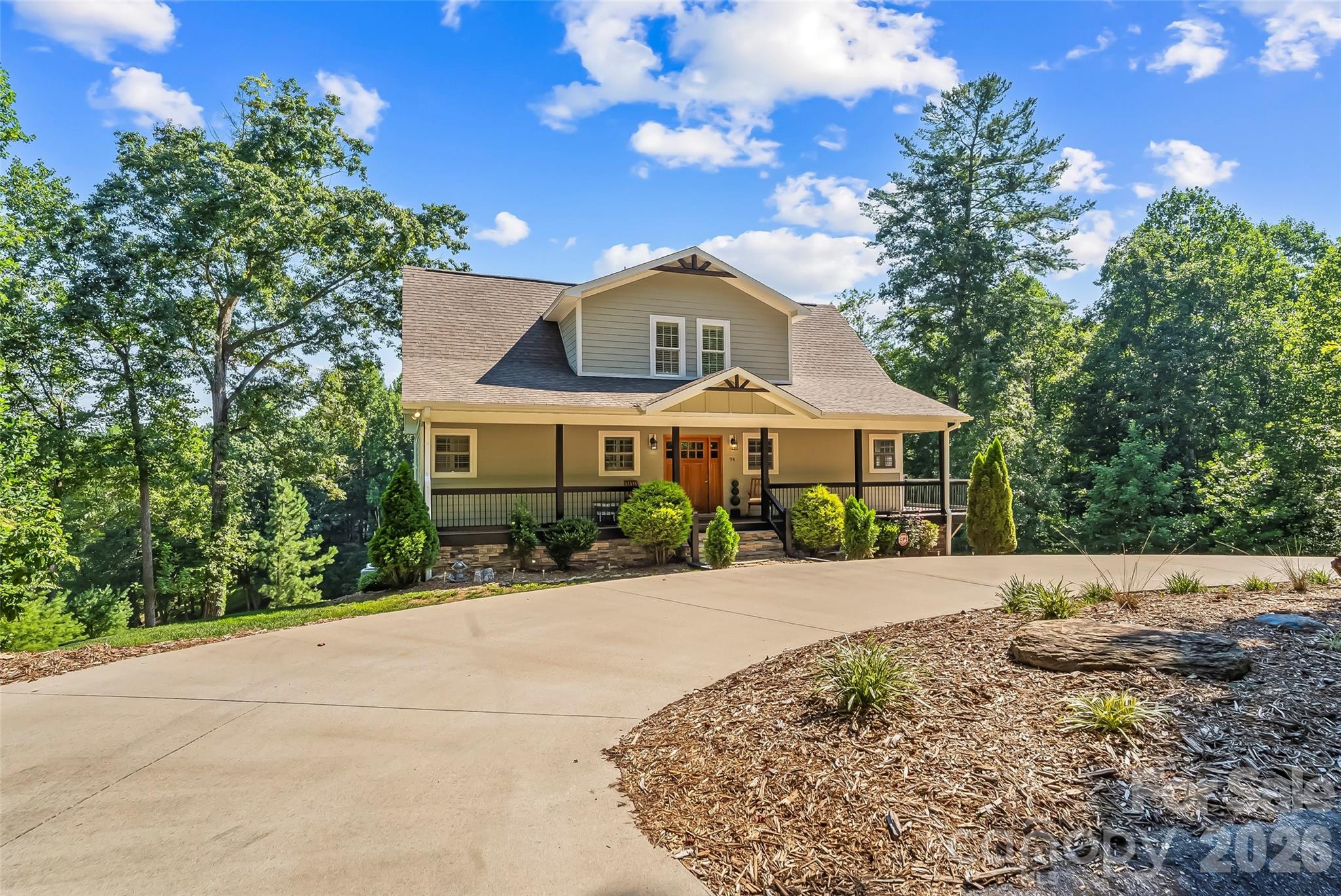 94 S Fairway Drive Property Photo 4