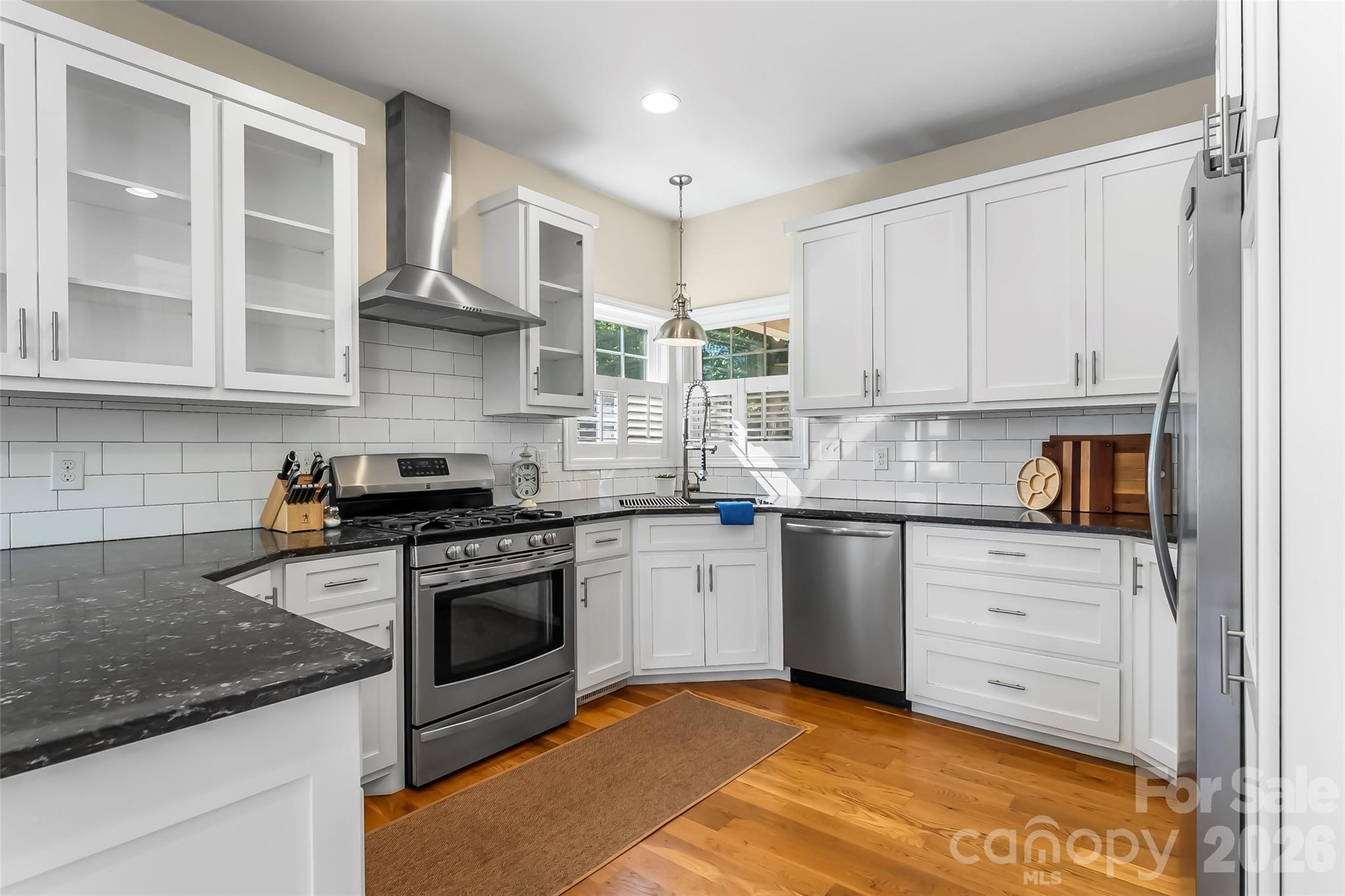 94 S Fairway Drive Property Photo 11