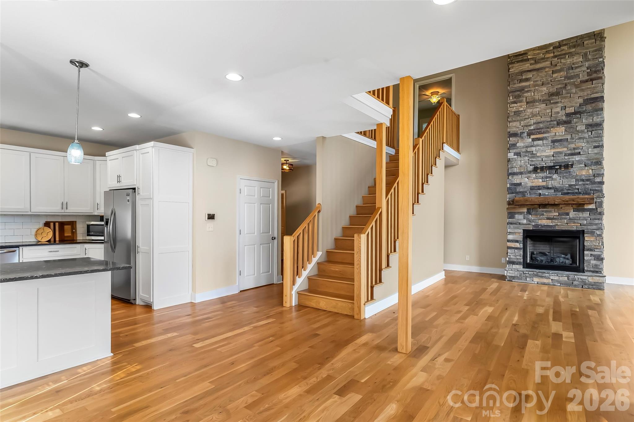 94 S Fairway Drive Property Photo 13