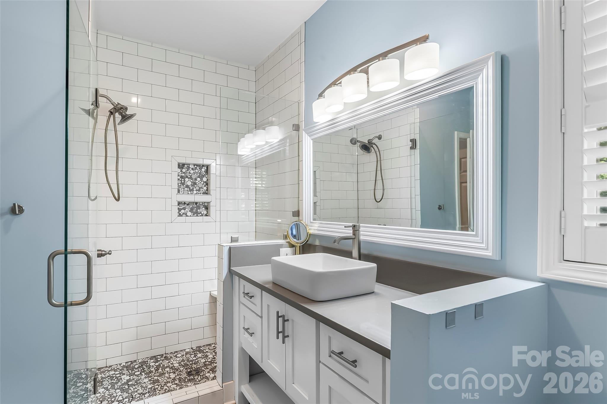 94 S Fairway Drive Property Photo 18