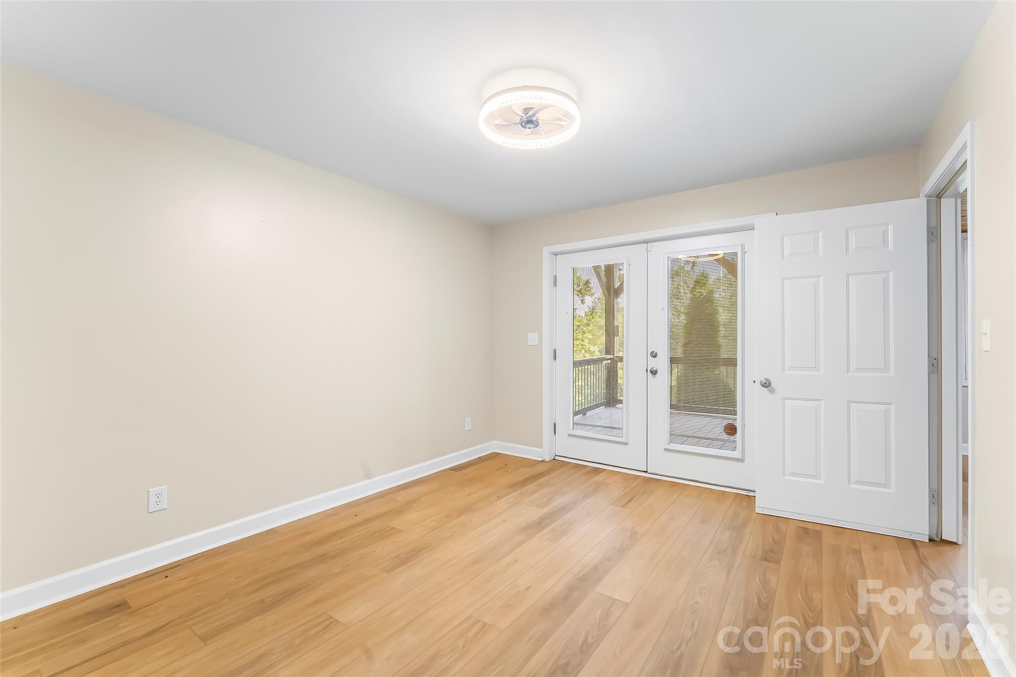 94 S Fairway Drive Property Photo 31