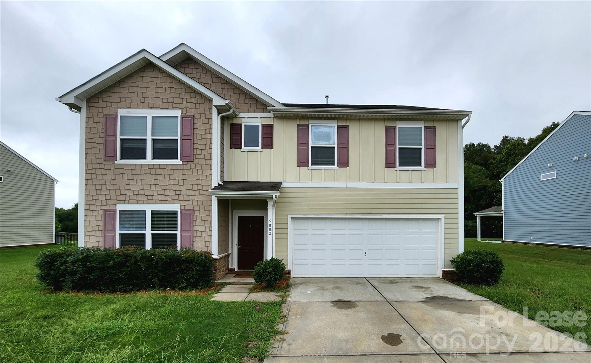 5002 Houndscroft Road Property Photo 1