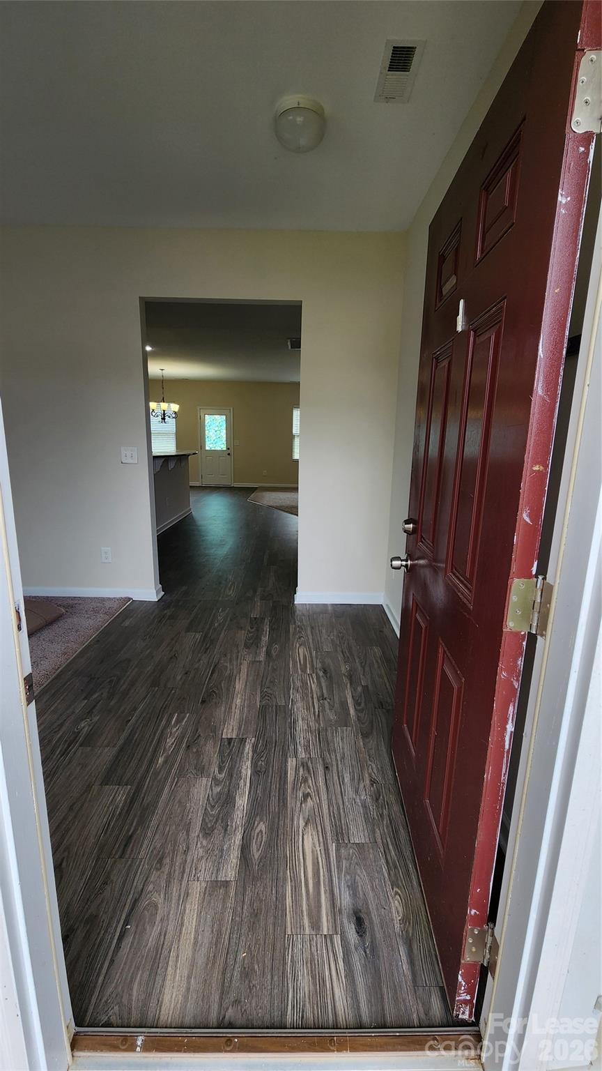 5002 Houndscroft Road Property Photo 2