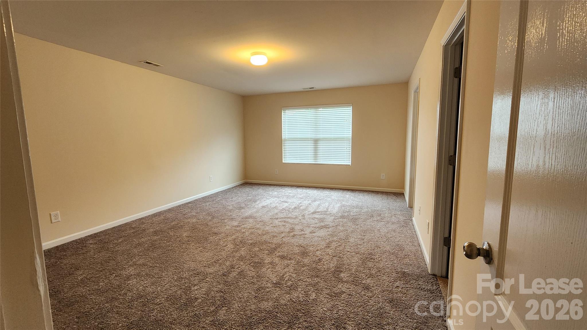 5002 Houndscroft Road Property Photo 11
