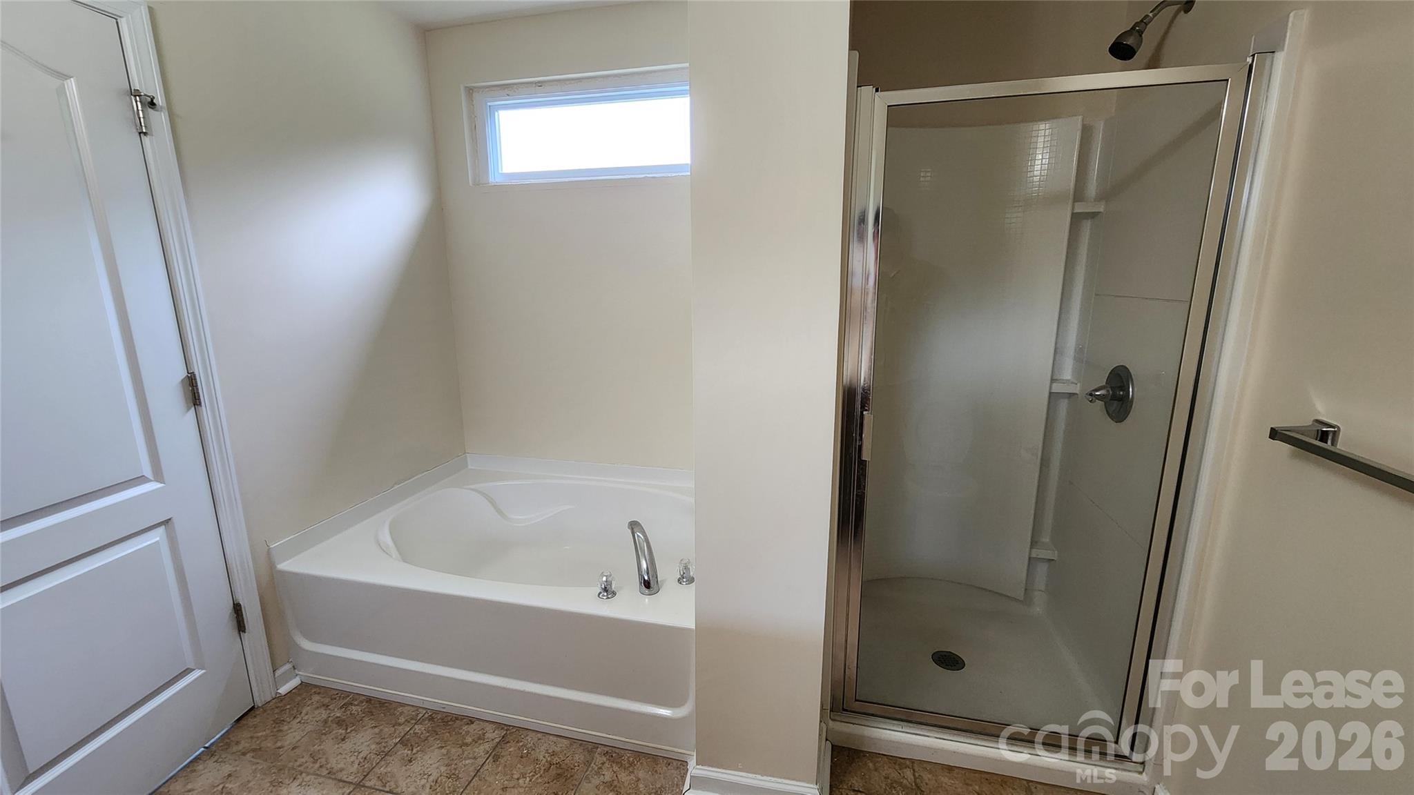 5002 Houndscroft Road Property Photo 14