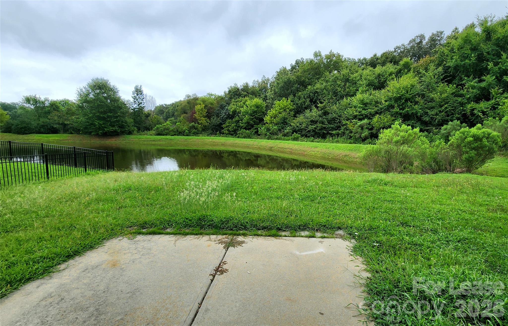 5002 Houndscroft Road Property Photo 17